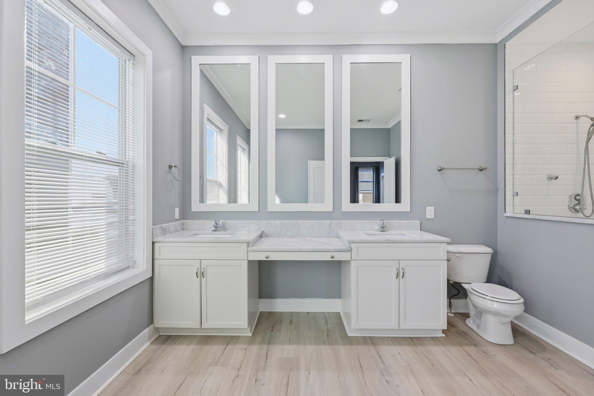 RED HILL - Residential