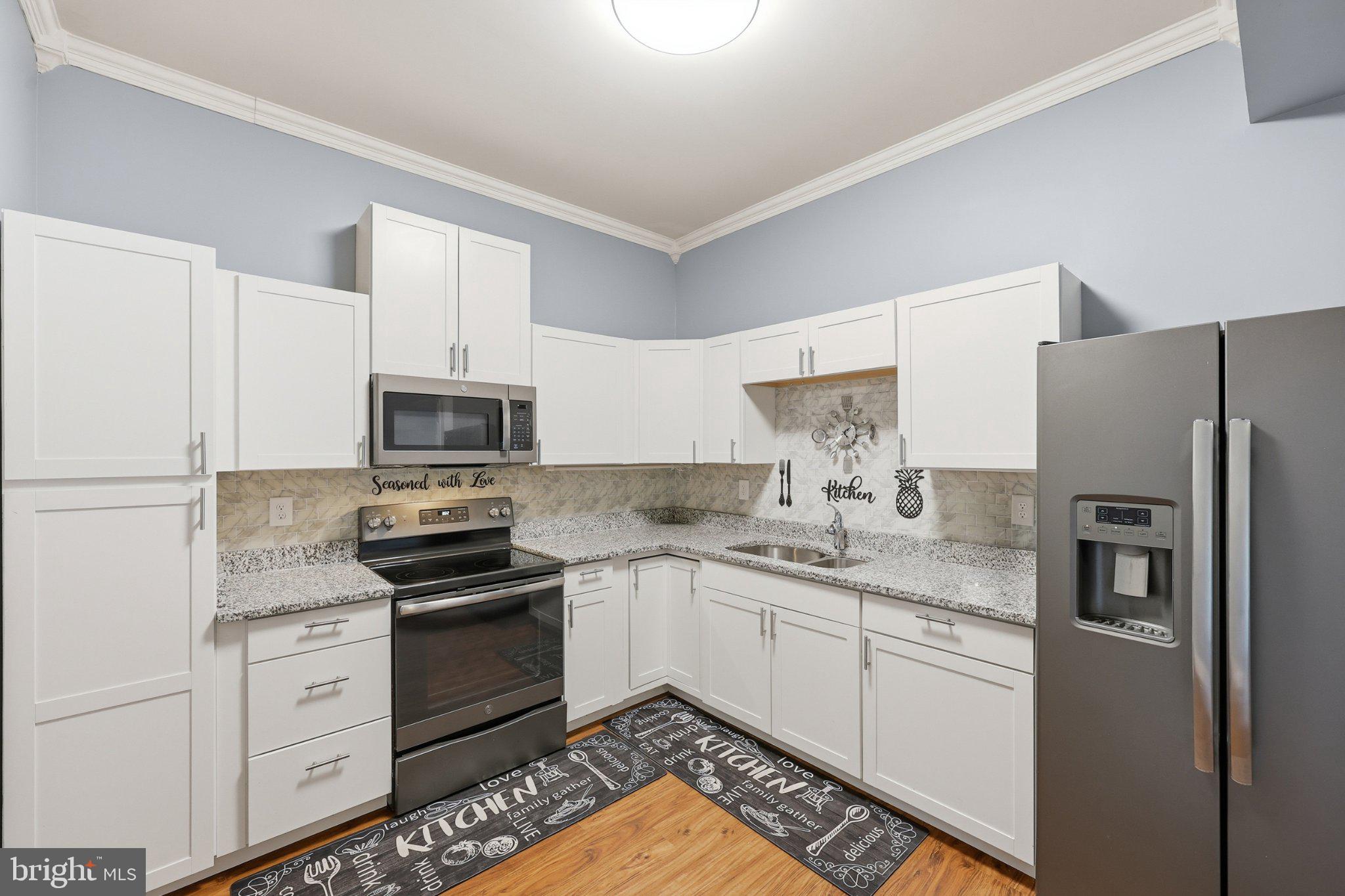 RED HILL - Residential