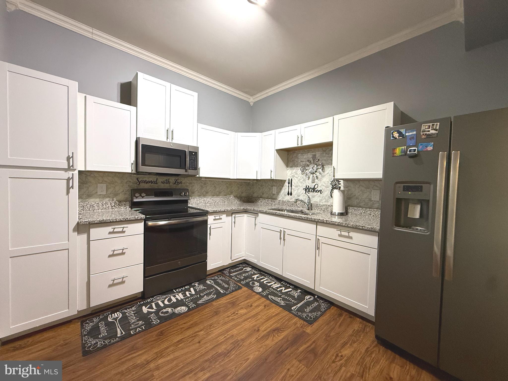 RED HILL - Residential