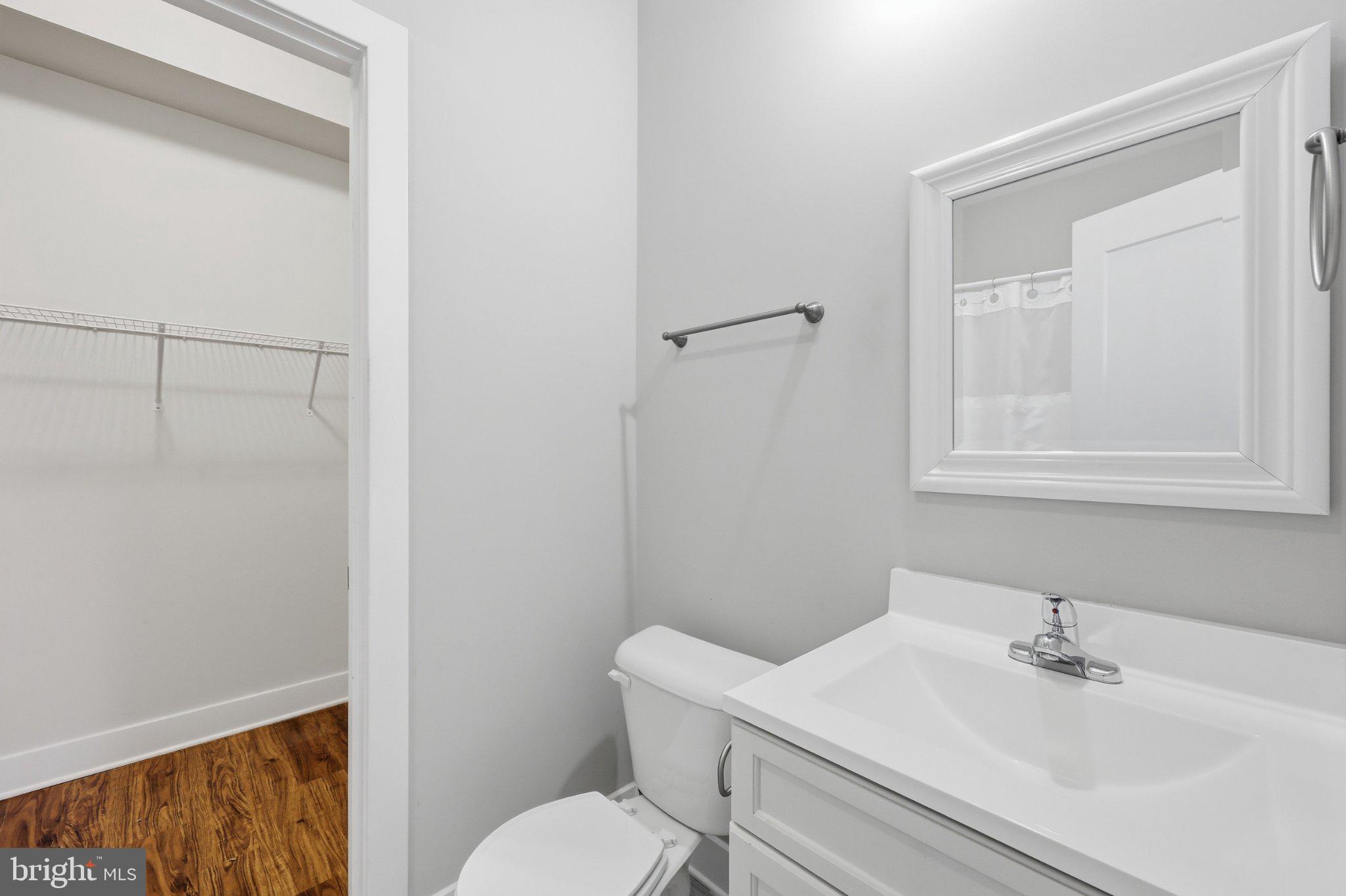 RED HILL - Residential