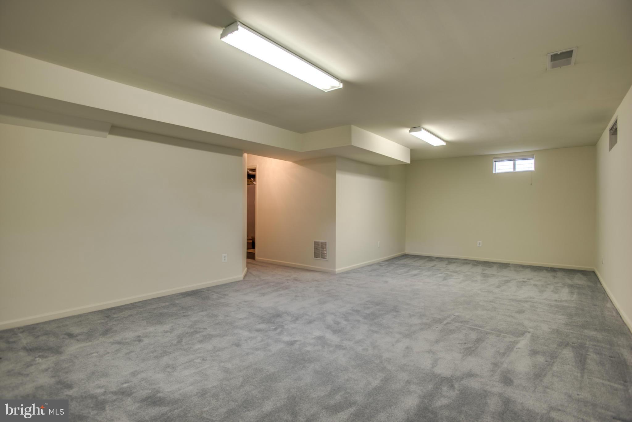 INDEPENDENCE/UNIV VLG - Residential