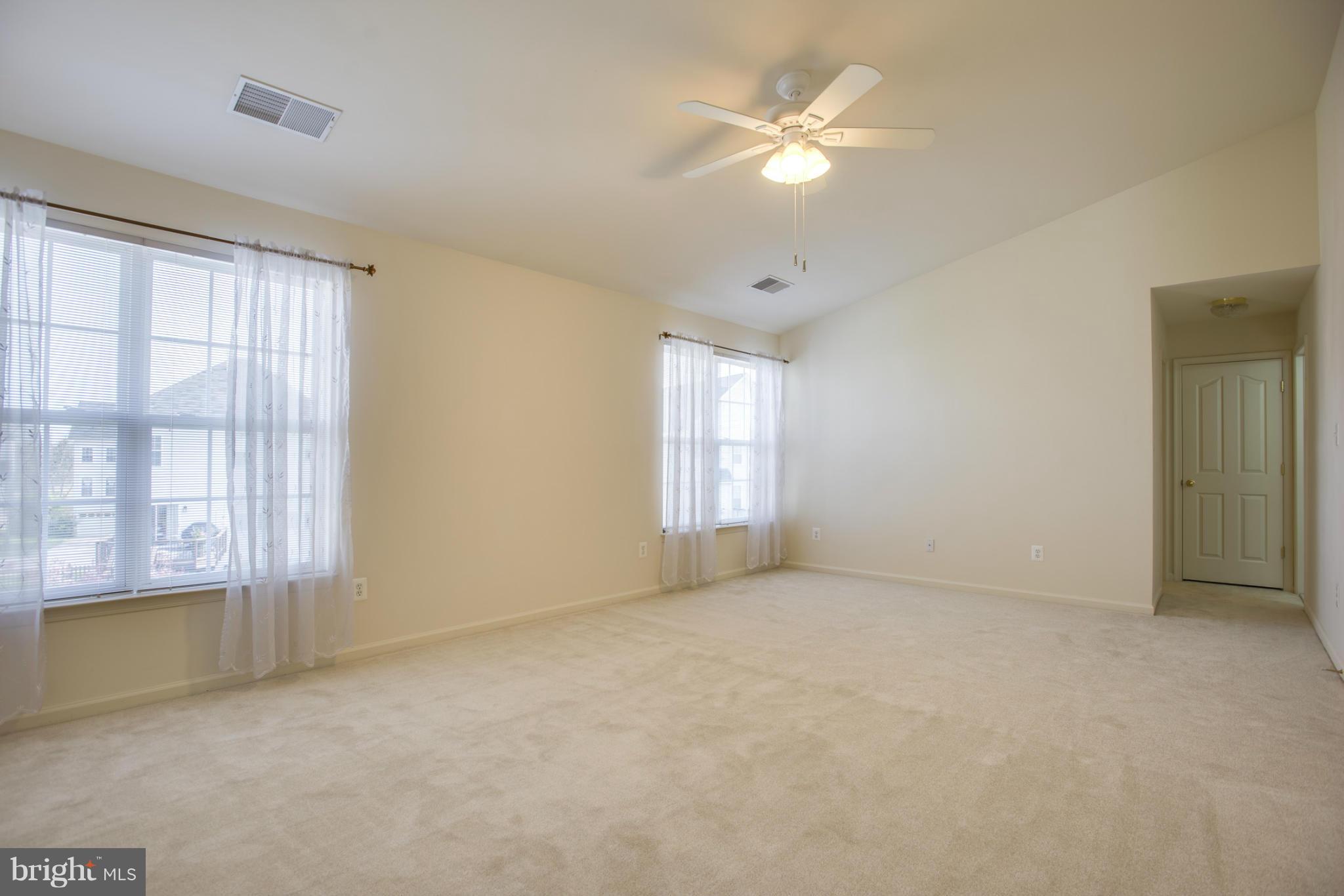 INDEPENDENCE/UNIV VLG - Residential