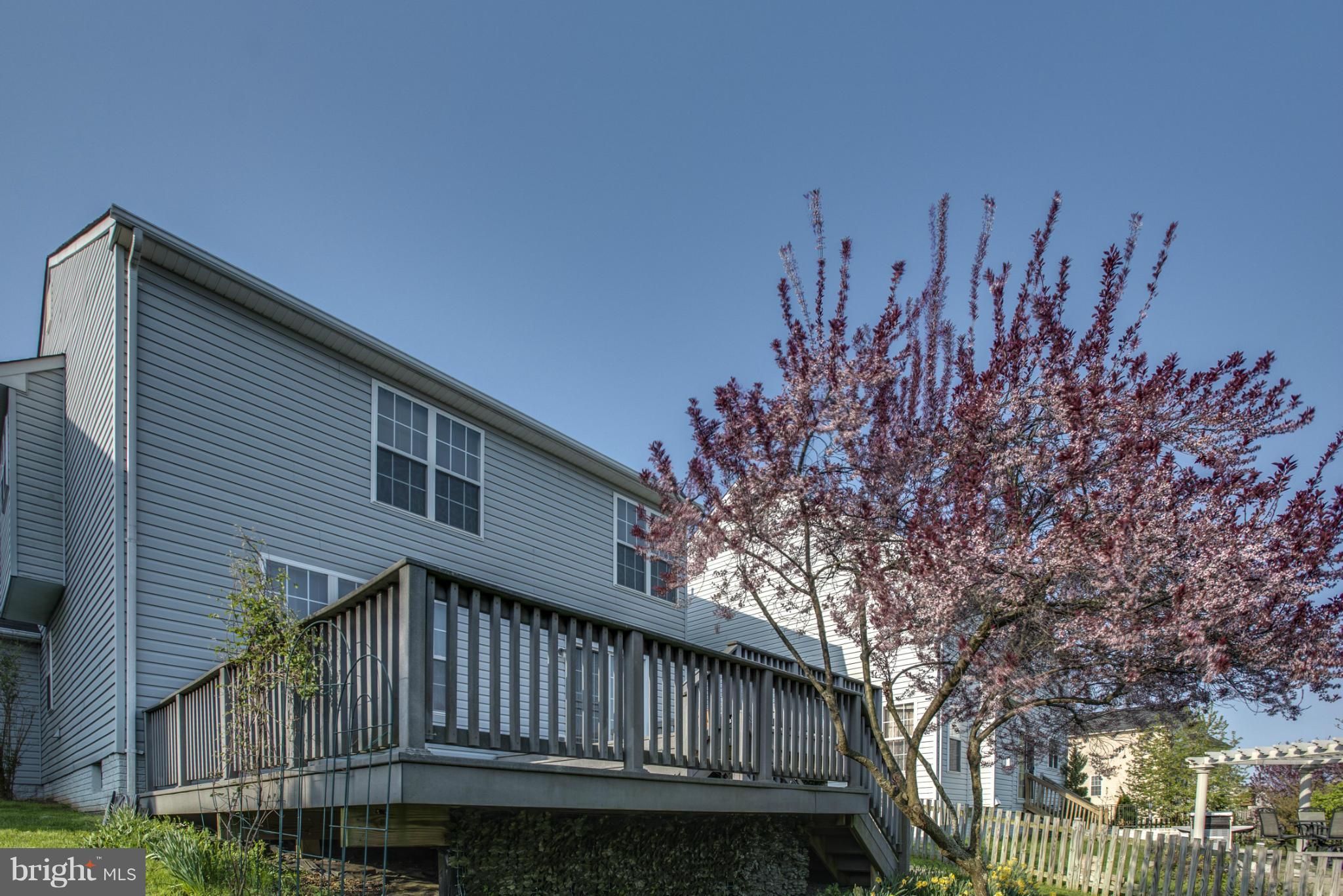 INDEPENDENCE/UNIV VLG - Residential