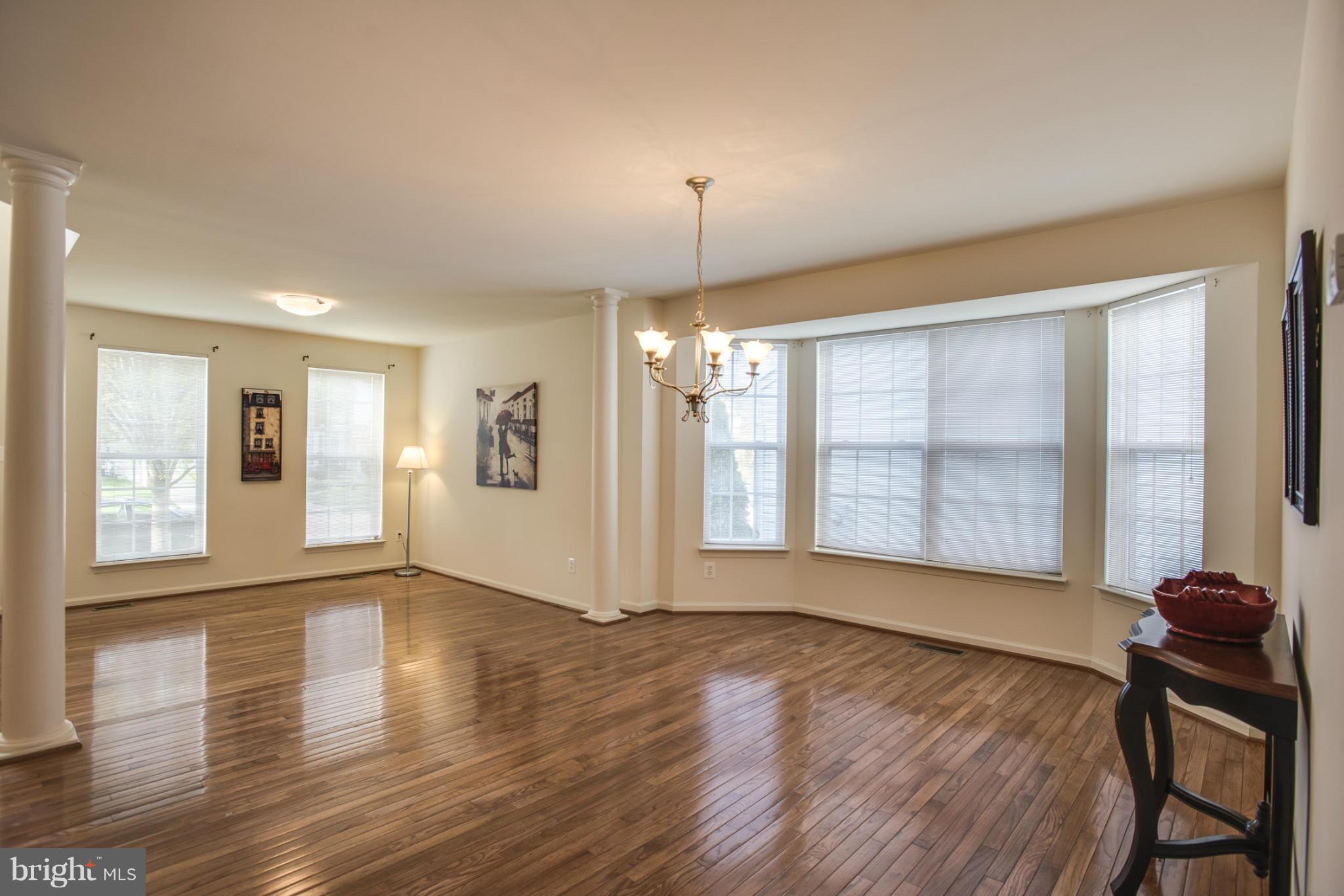 INDEPENDENCE/UNIV VLG - Residential