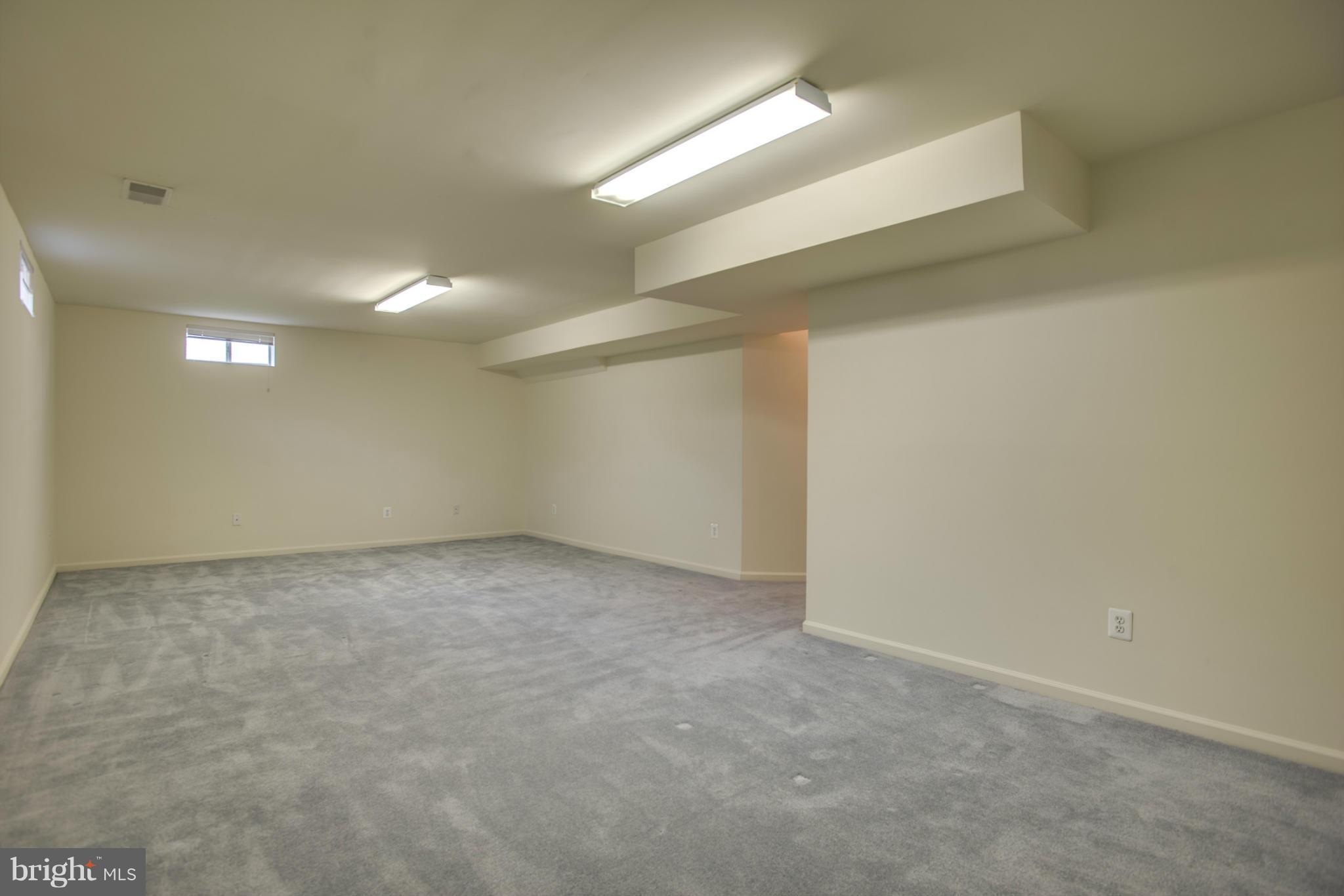 INDEPENDENCE/UNIV VLG - Residential