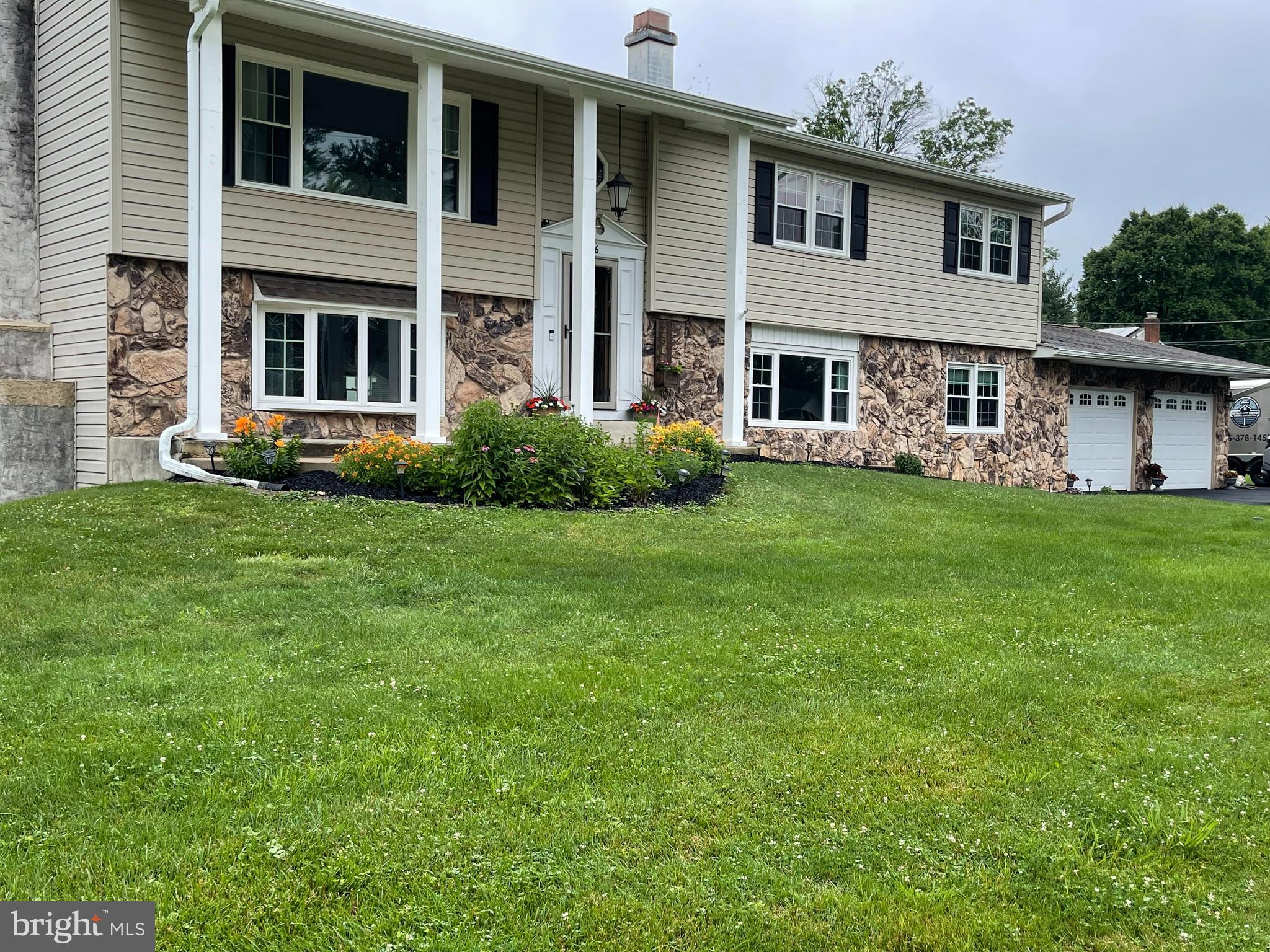 236 BRENDWOOD DRIVE
