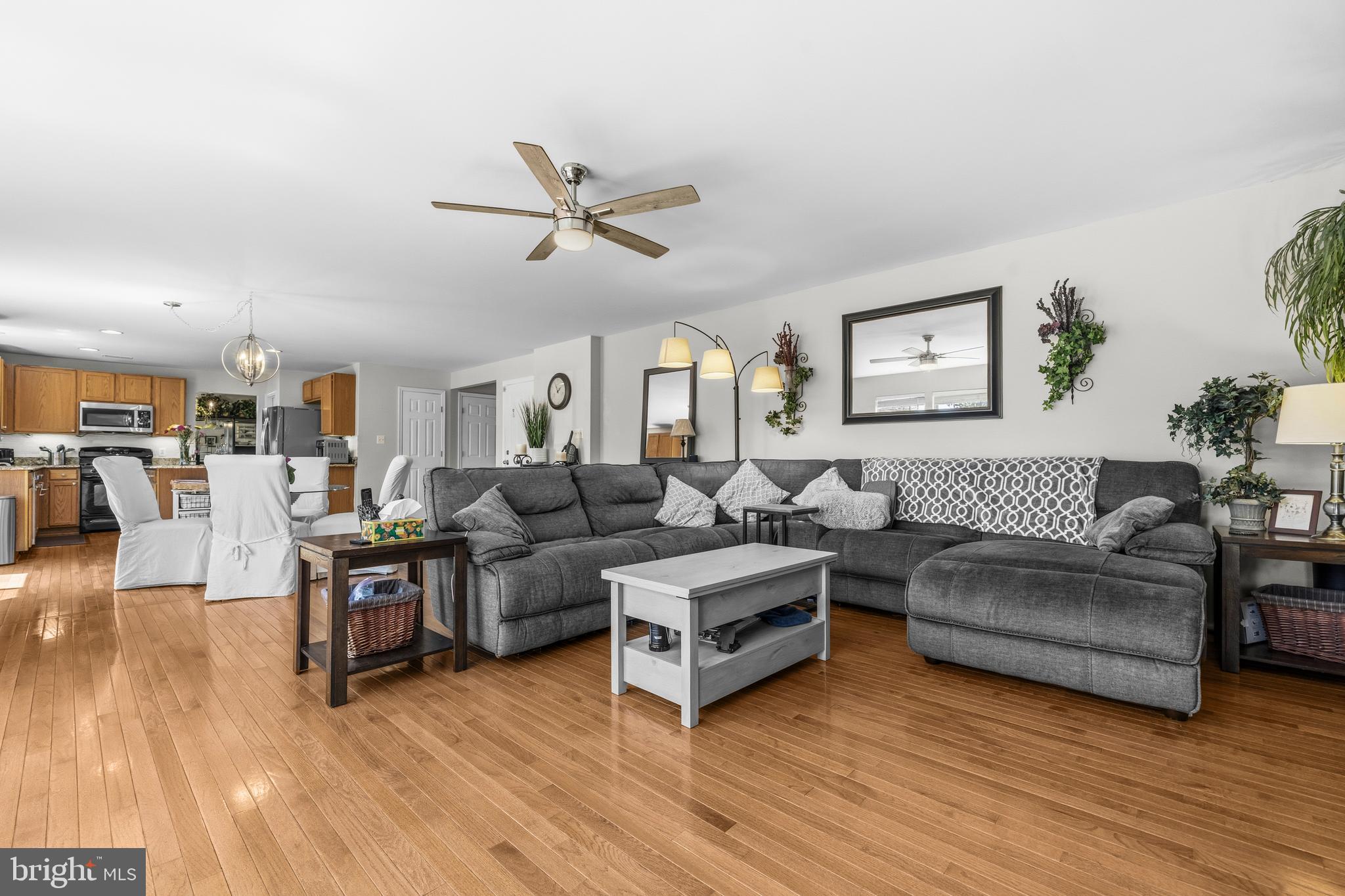 APPLE GROVE - Residential