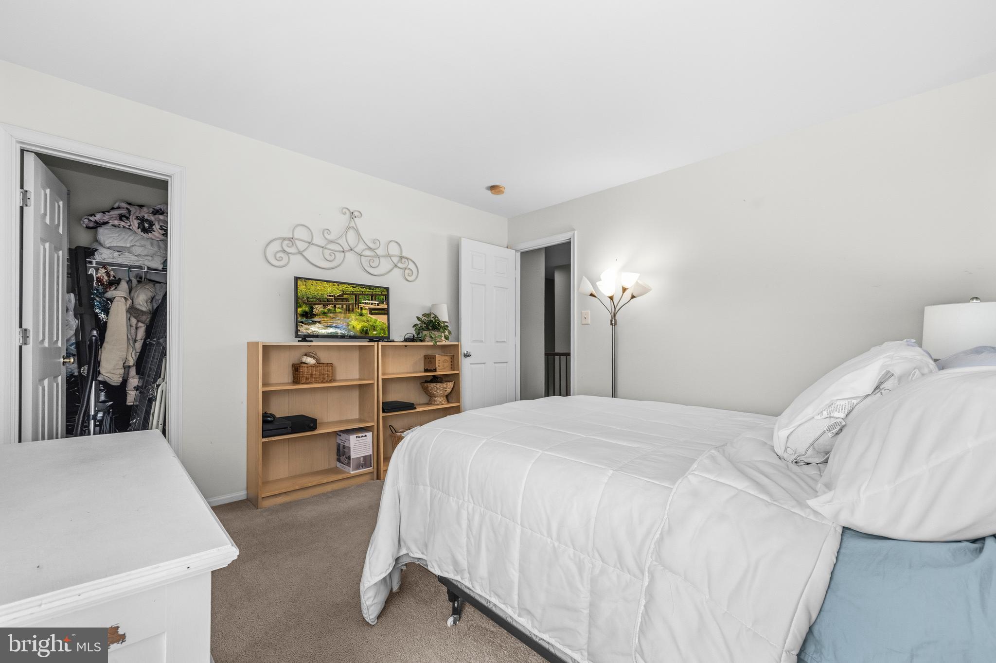 APPLE GROVE - Residential