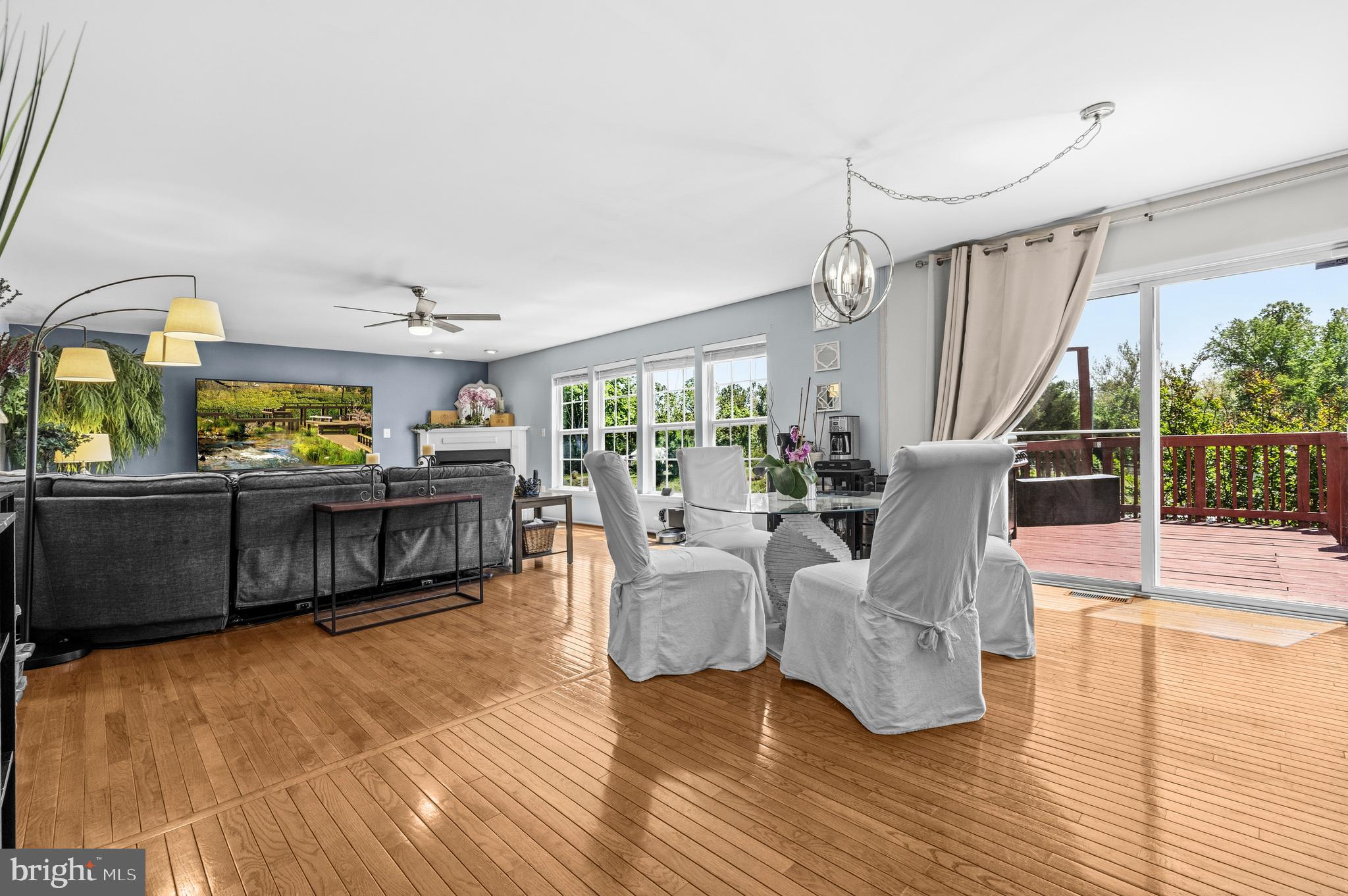 APPLE GROVE - Residential