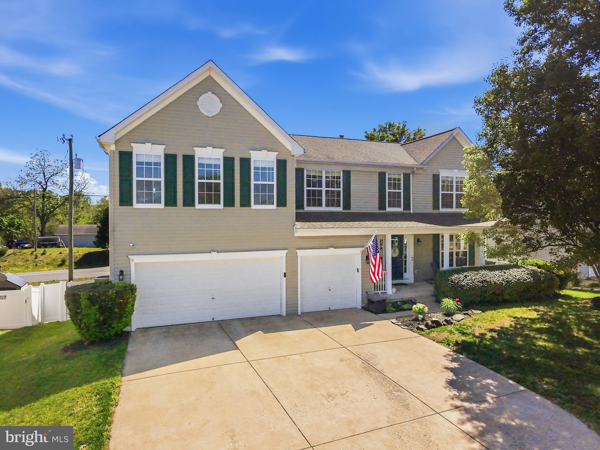 APPLE GROVE - Residential