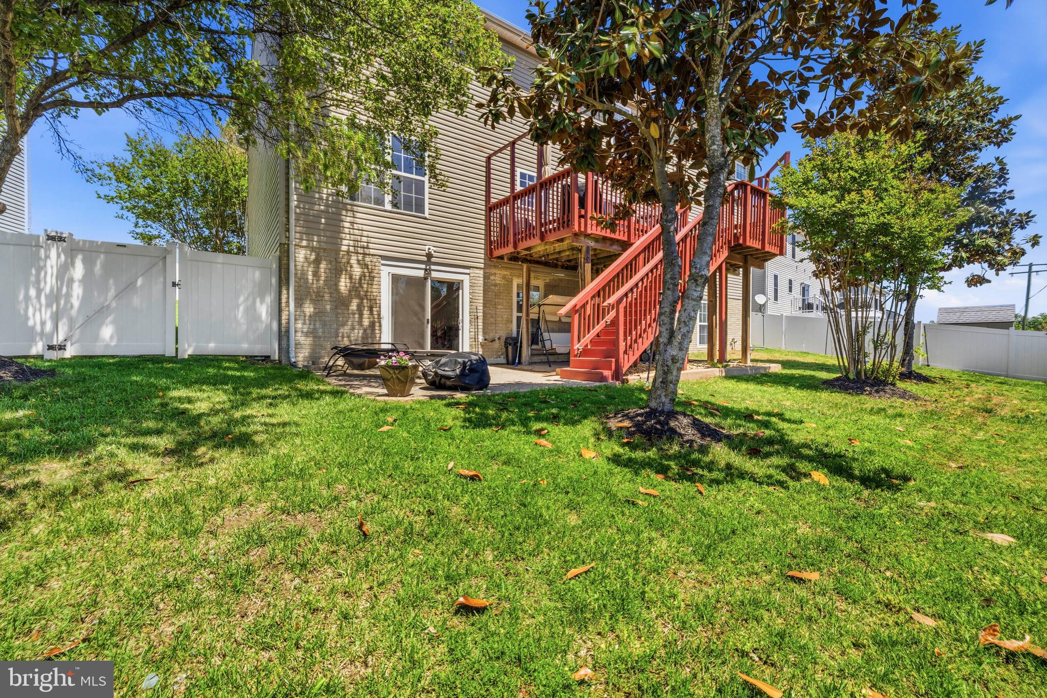 APPLE GROVE - Residential