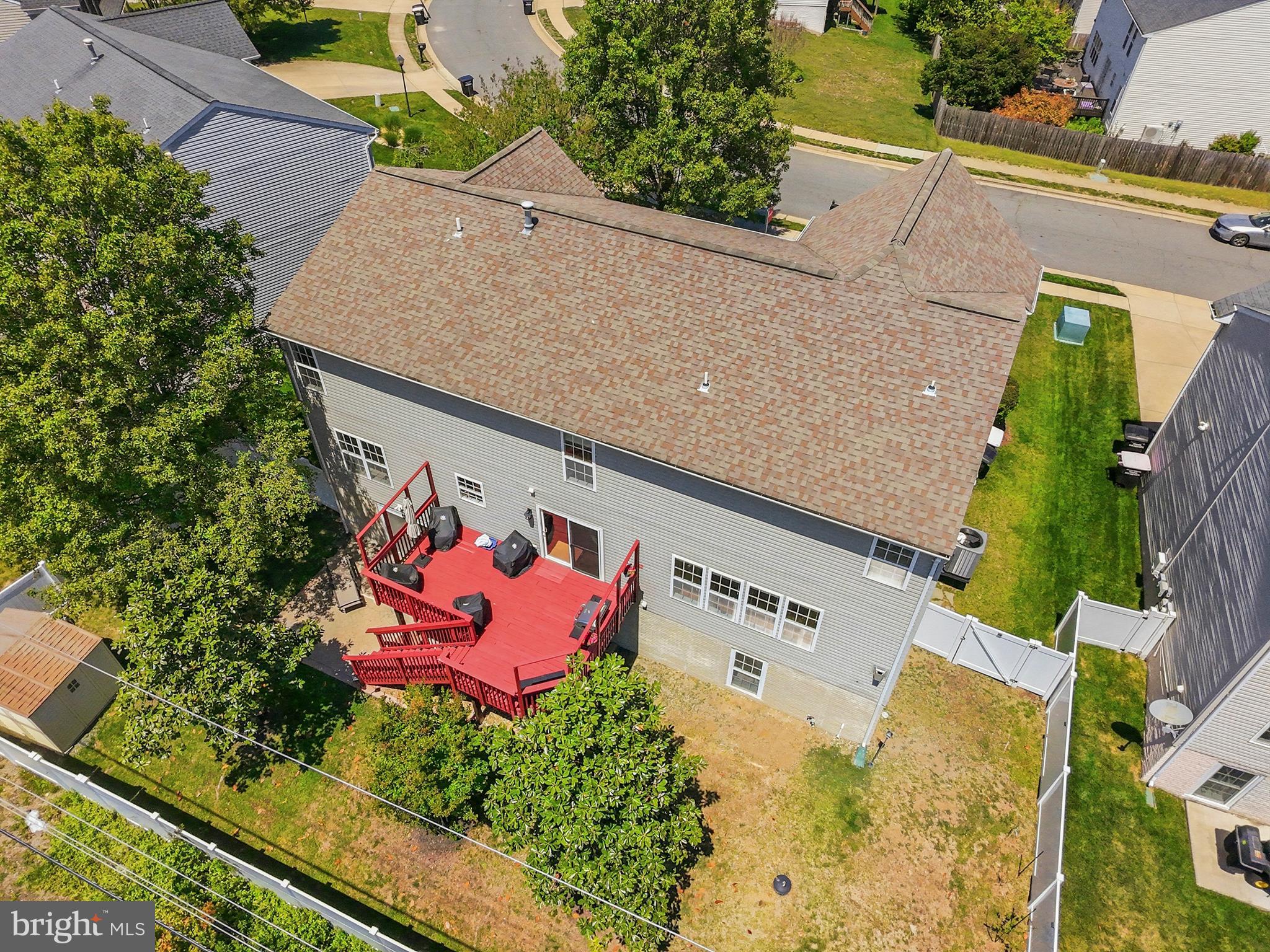 APPLE GROVE - Residential