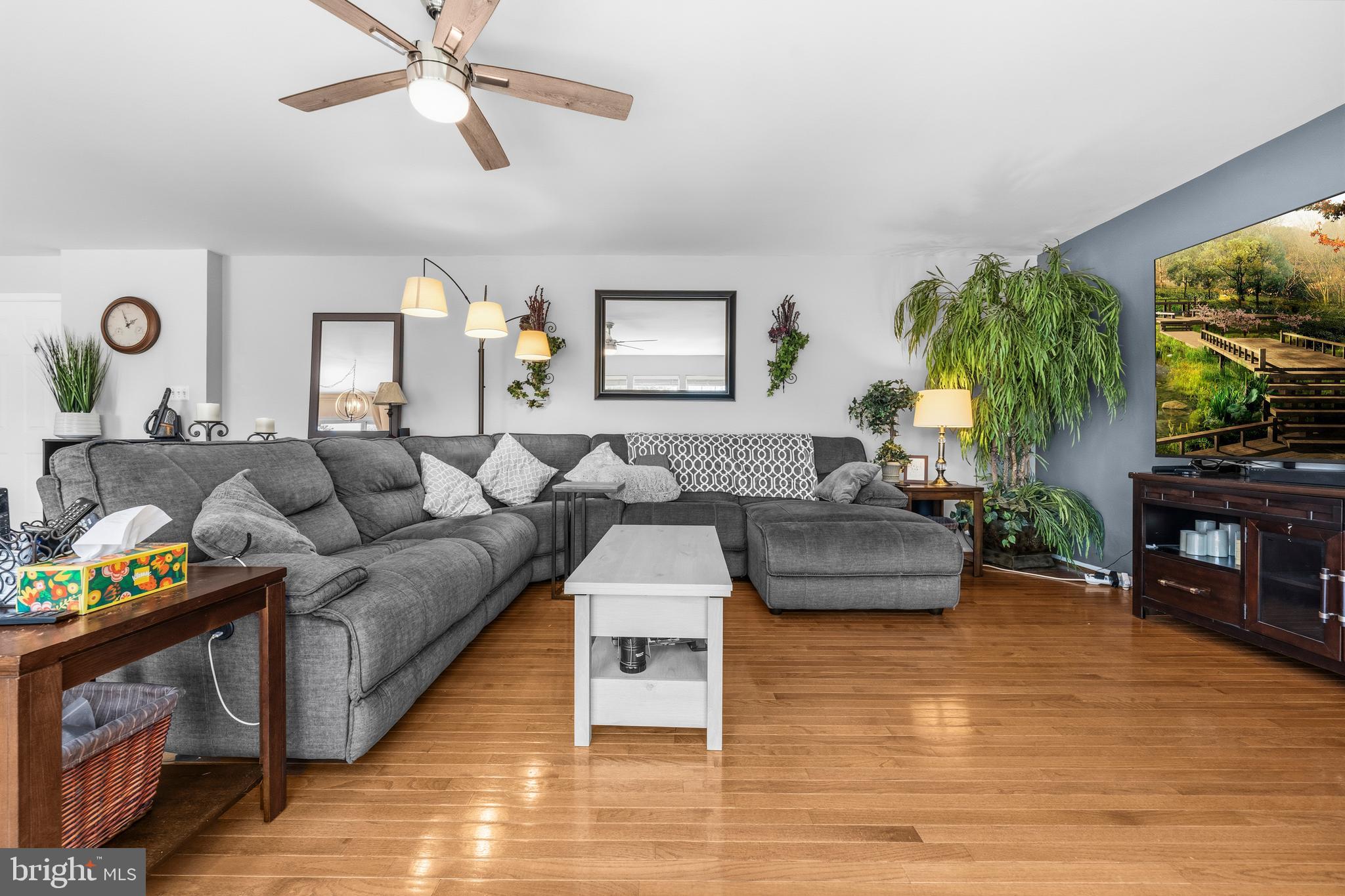 APPLE GROVE - Residential
