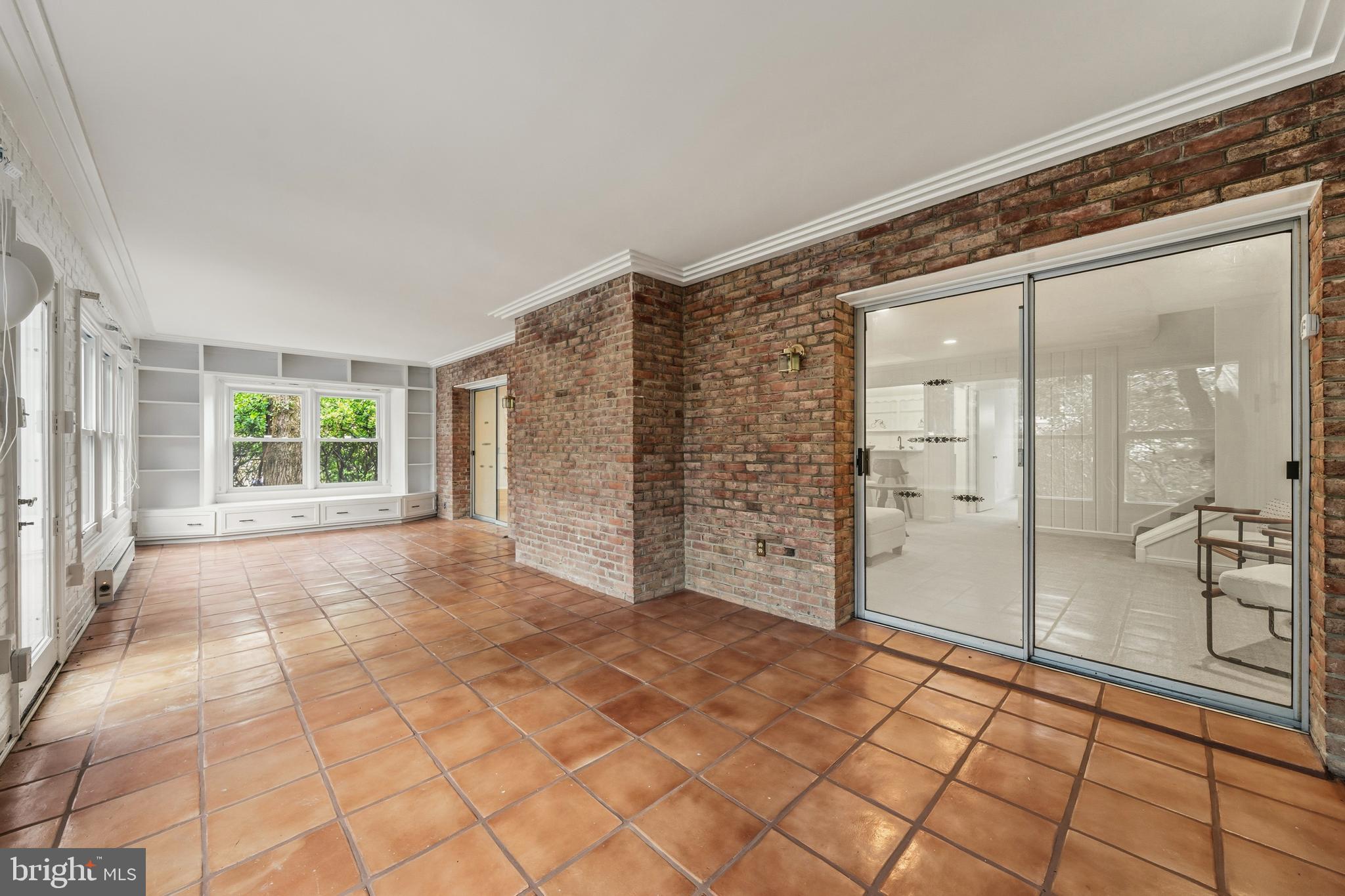 EVERMAY - Residential