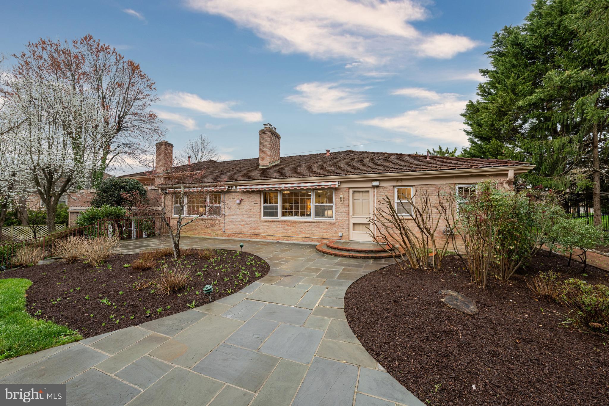 EVERMAY - Residential