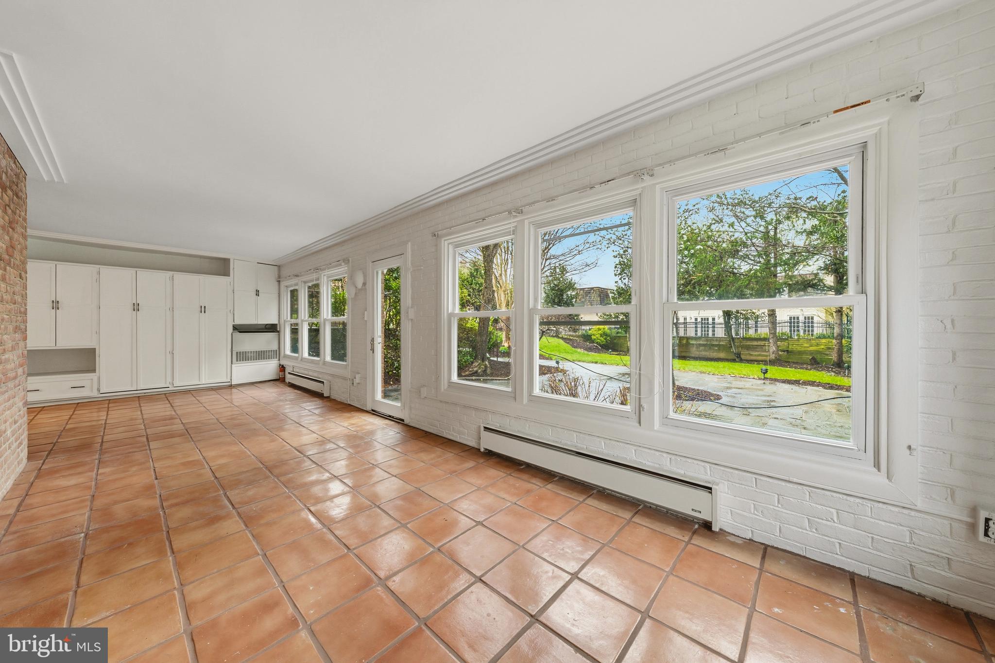 EVERMAY - Residential