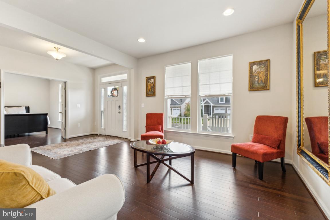 EMBREY MILL - Residential