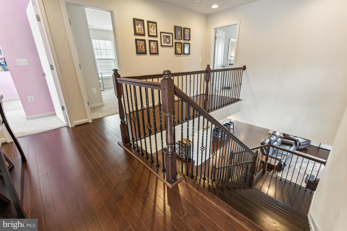 EMBREY MILL - Residential