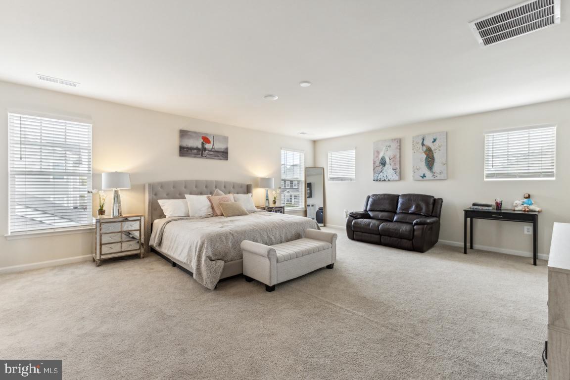 EMBREY MILL - Residential