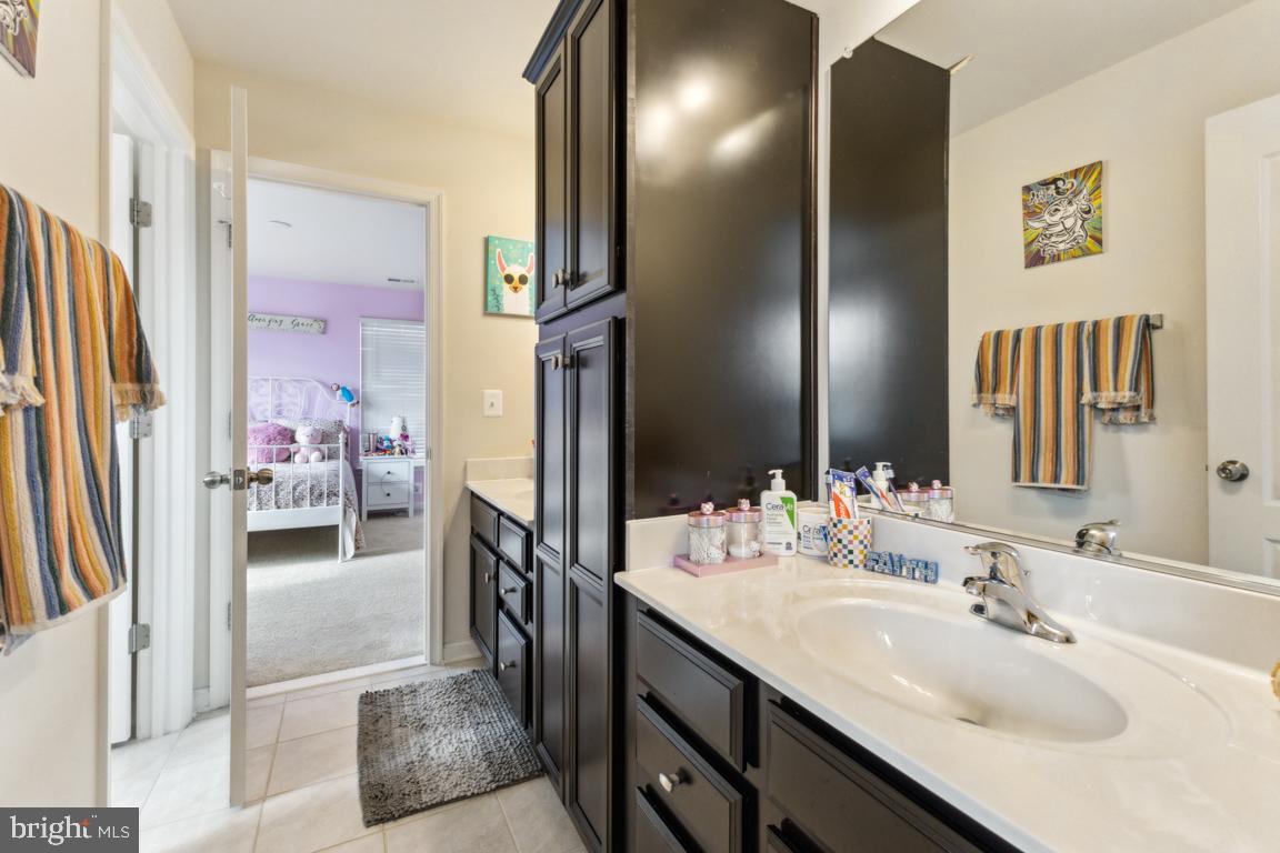 EMBREY MILL - Residential