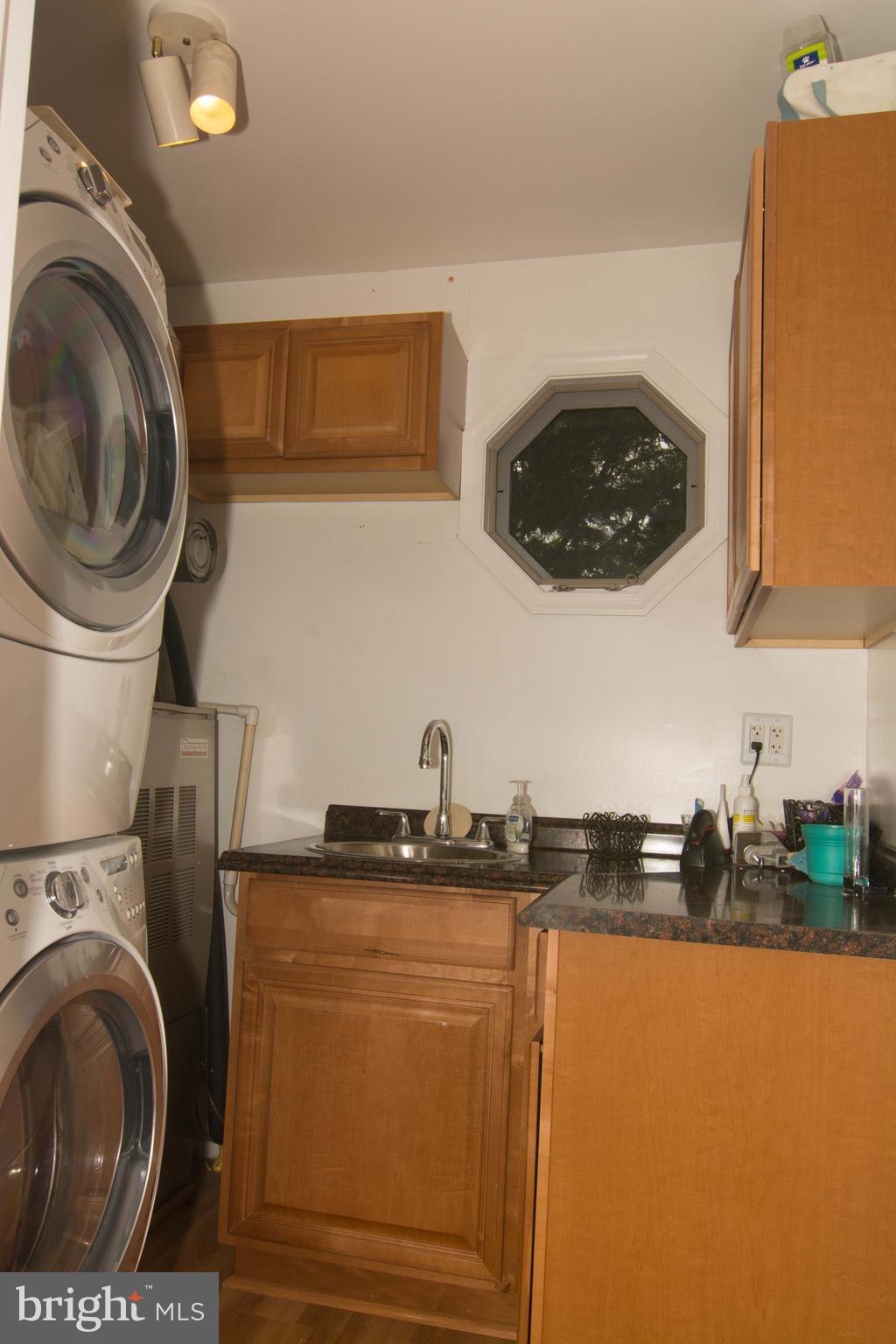 LONG BEACH ESTATES - Residential