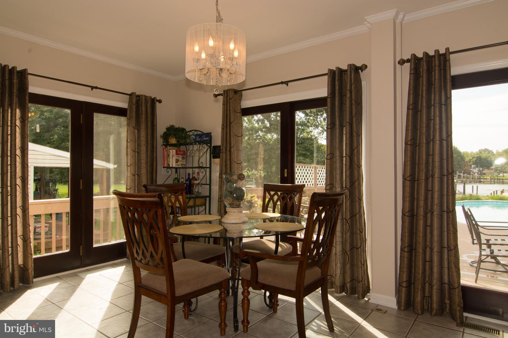 LONG BEACH ESTATES - Residential