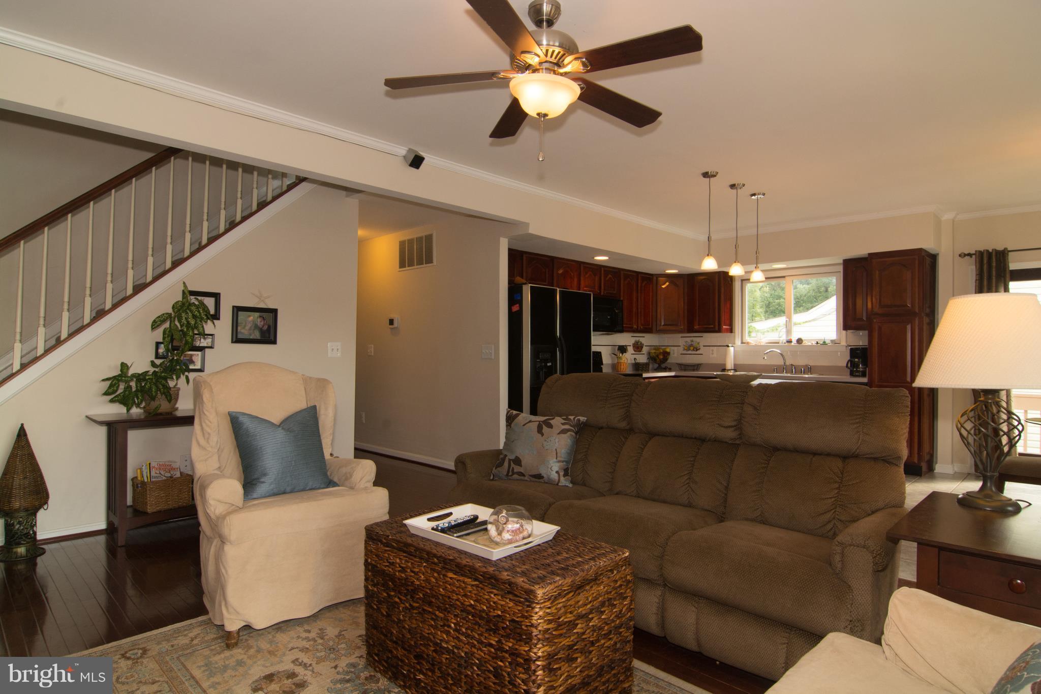 LONG BEACH ESTATES - Residential