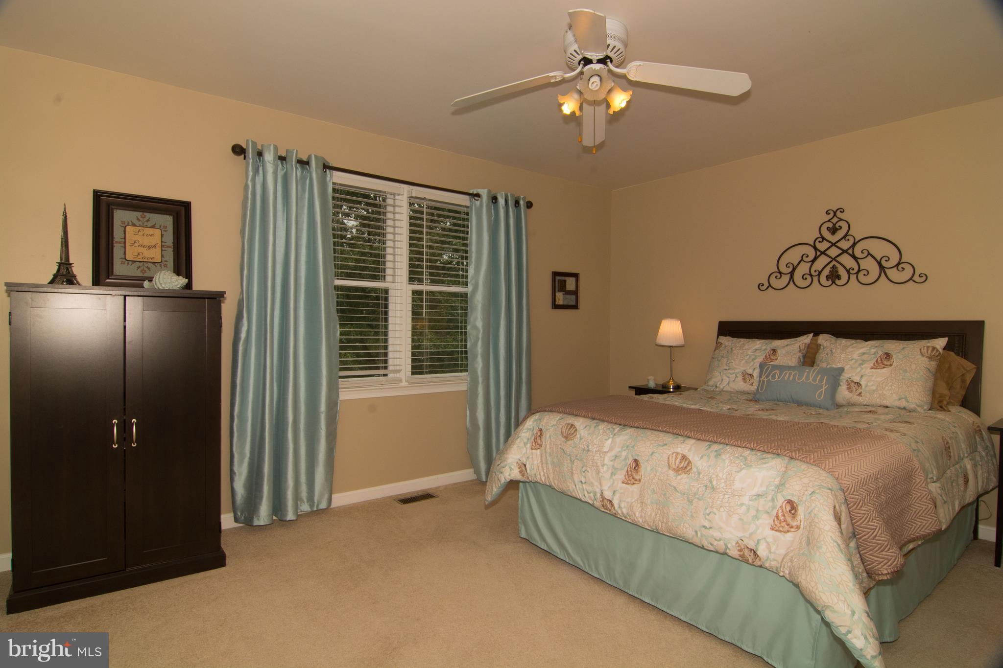 LONG BEACH ESTATES - Residential