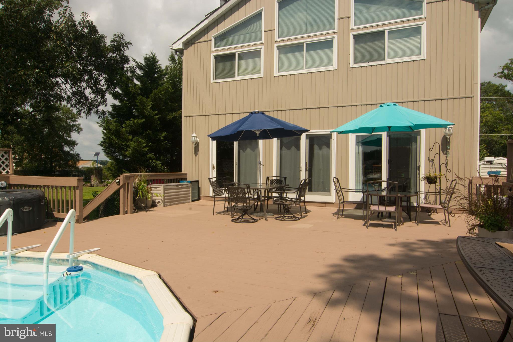 LONG BEACH ESTATES - Residential