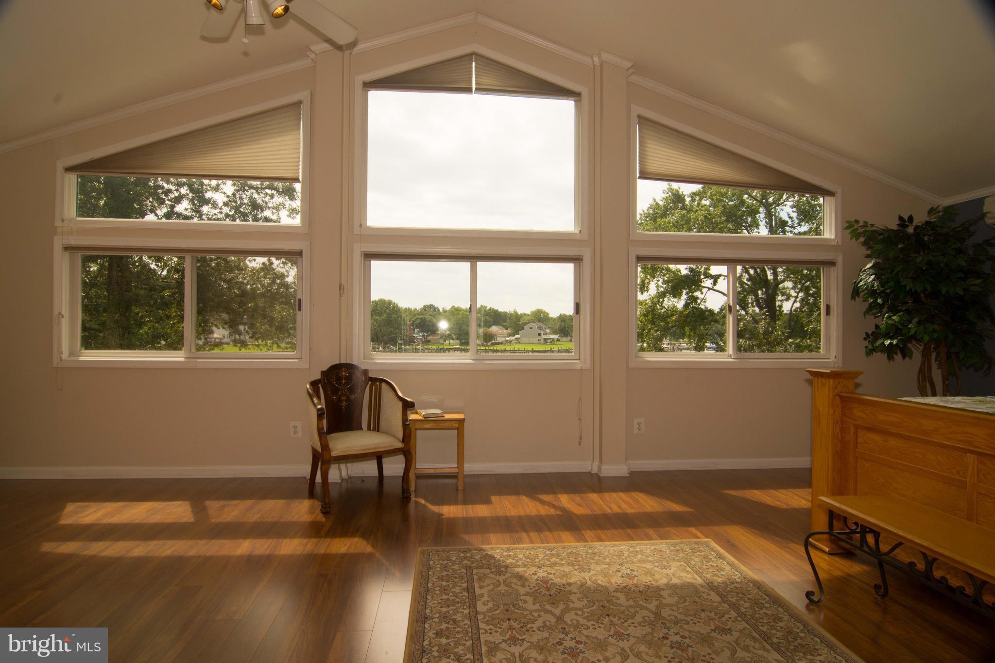 LONG BEACH ESTATES - Residential