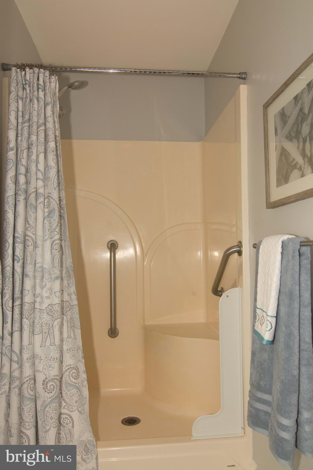 LONG BEACH ESTATES - Residential