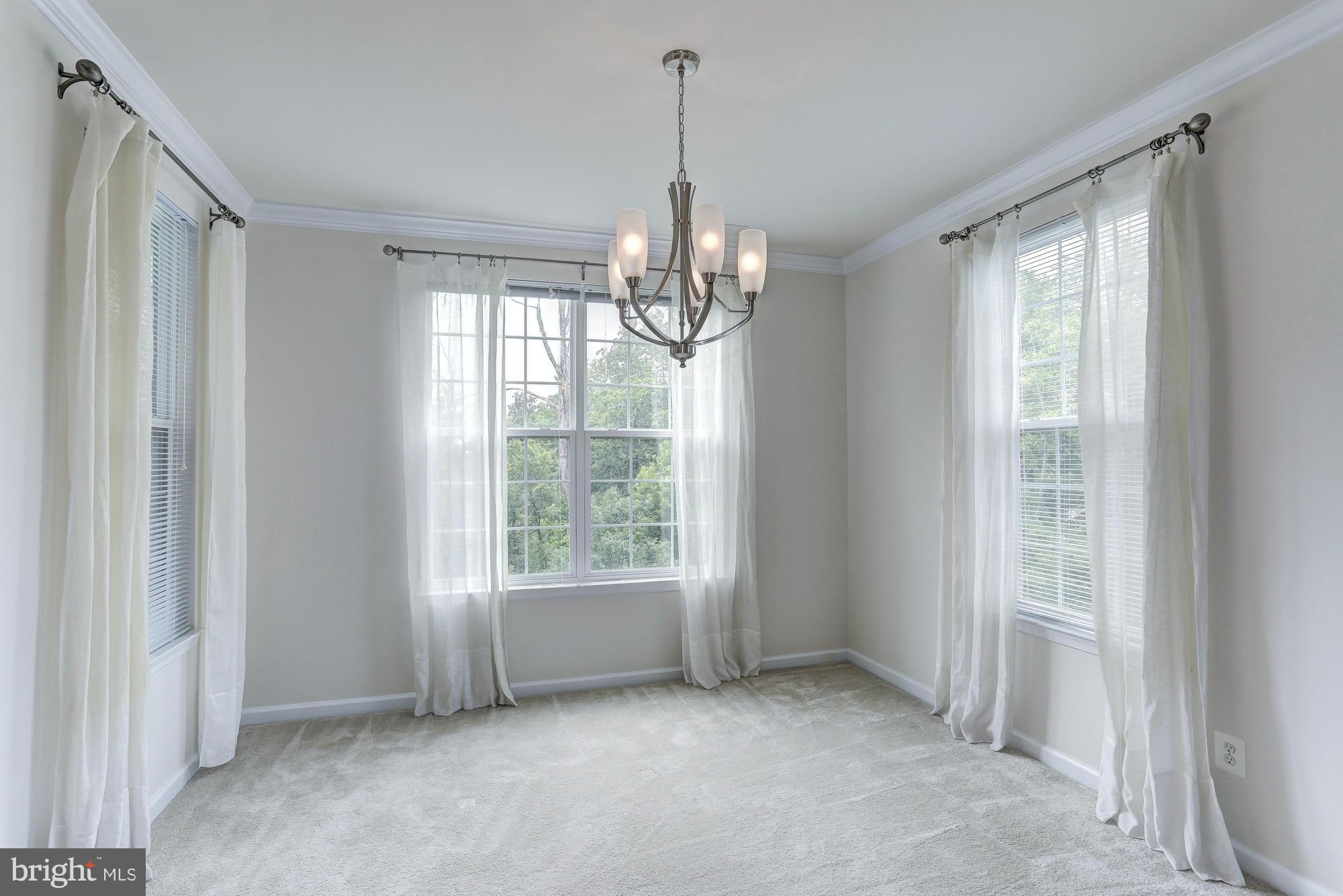 RIDGES AT BELMONT - Residential