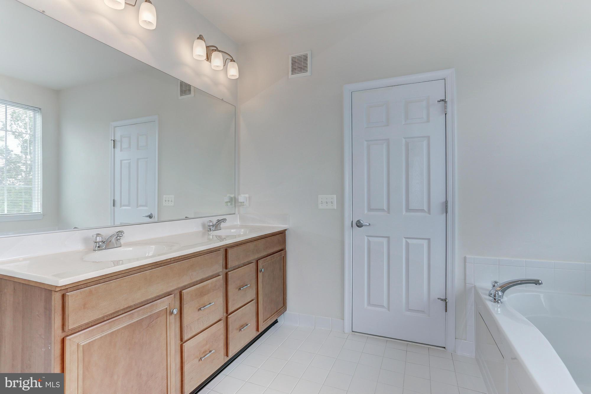 RIDGES AT BELMONT - Residential