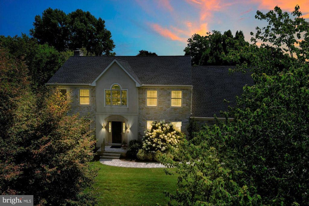 Photo of 1915 CARLTON PL, LANCASTER, PA 17601 (MLS # PALA2031488)