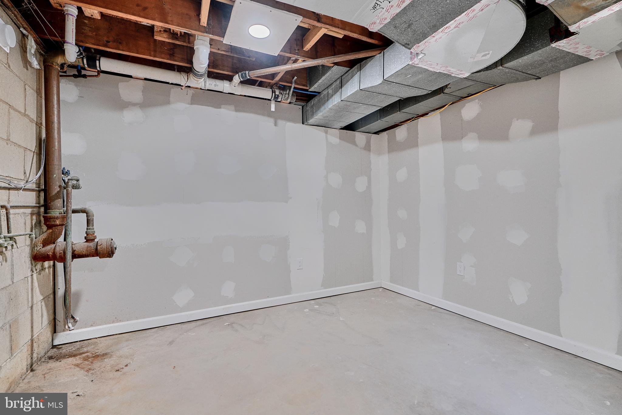 BROOKLYN - Residential