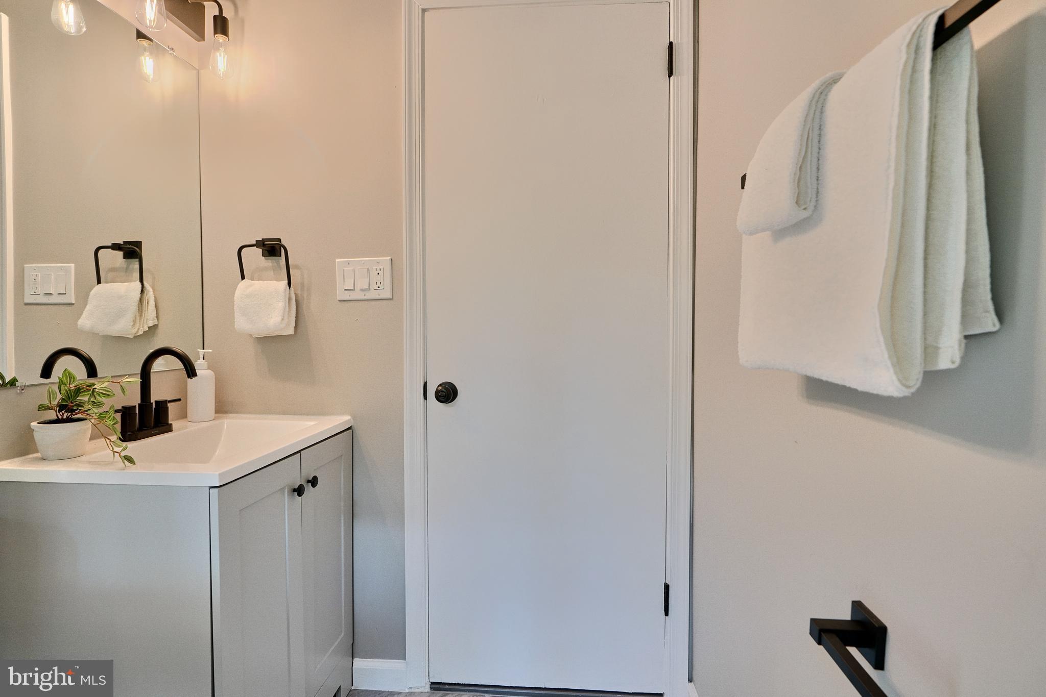 BROOKLYN - Residential