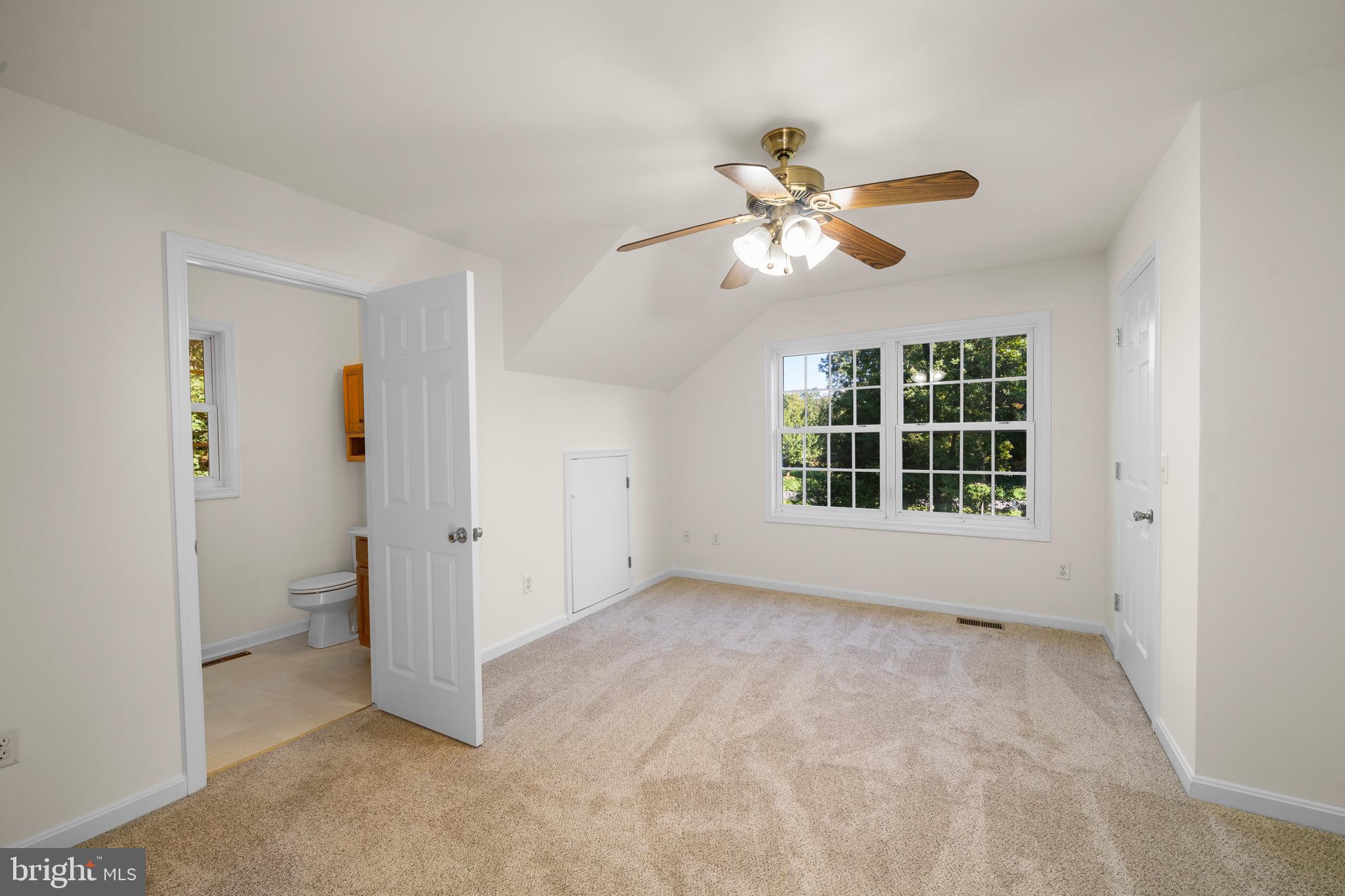 DEER MEADOWS - Residential