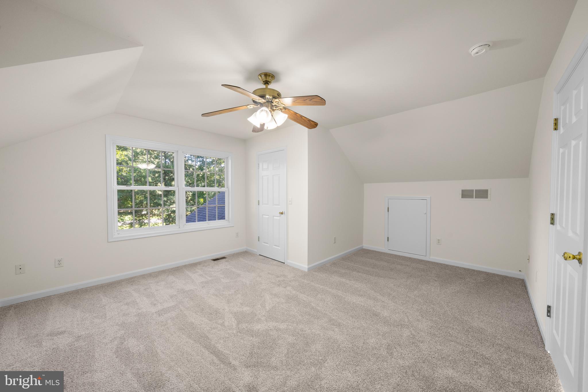 DEER MEADOWS - Residential