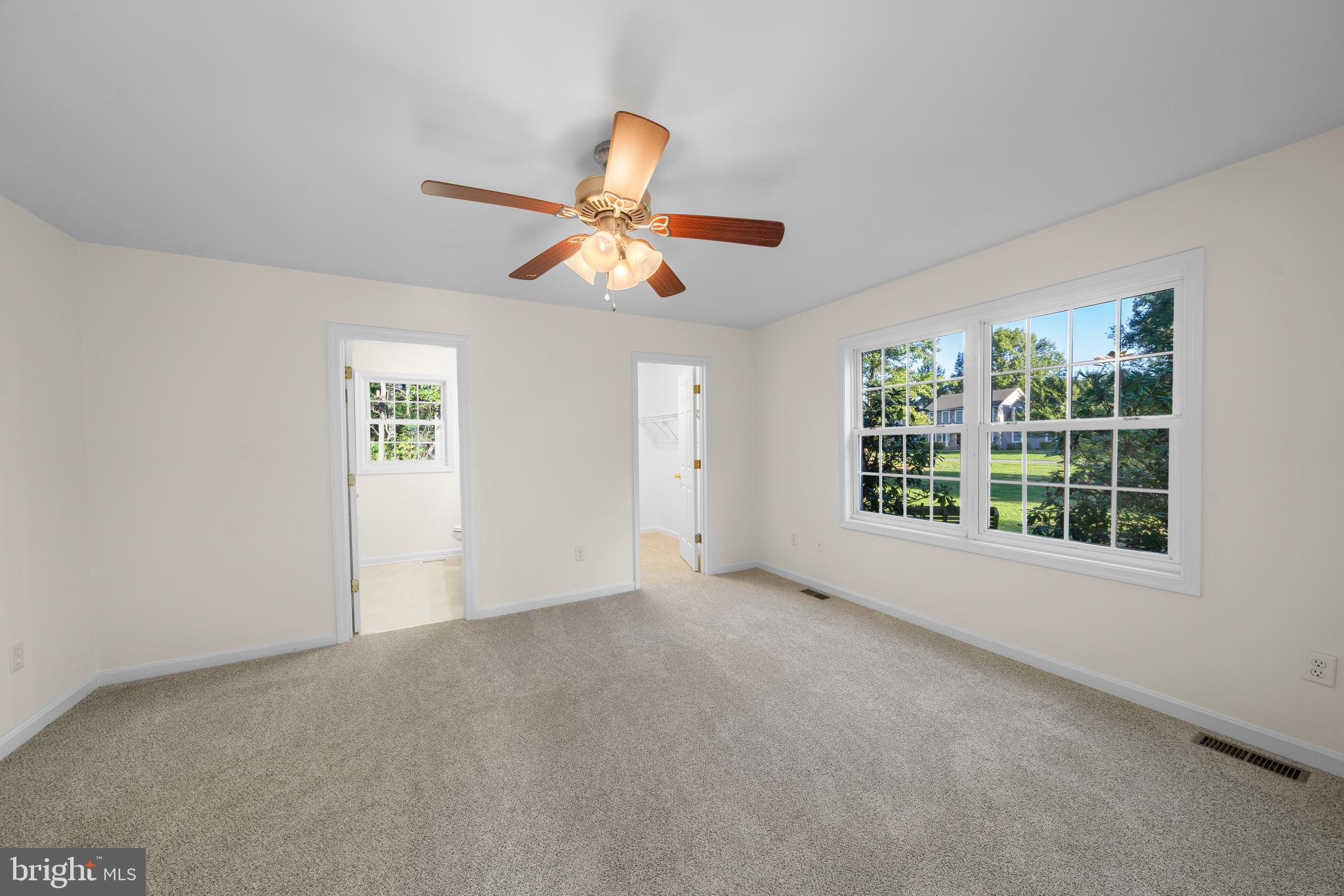 DEER MEADOWS - Residential