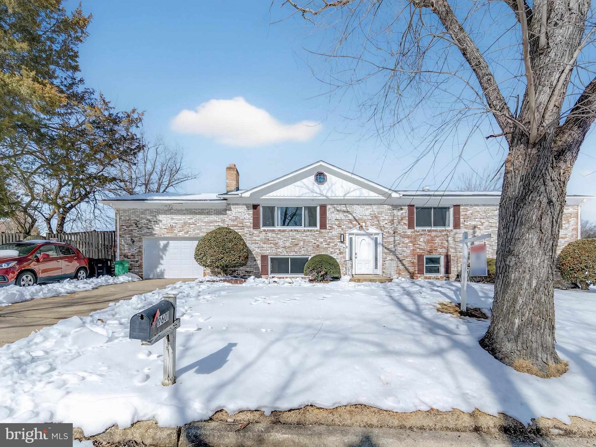 9601 WINDERMERE TURN