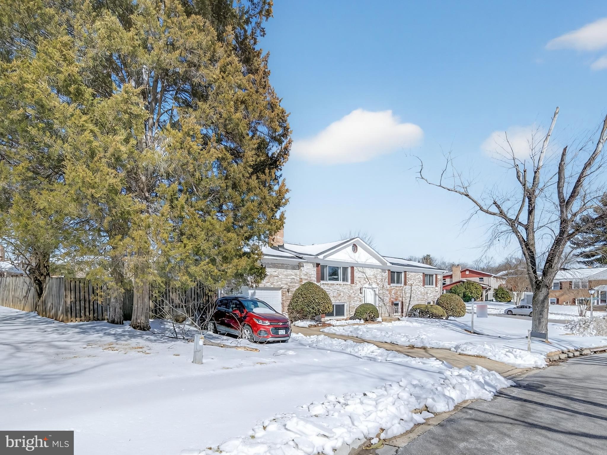 9601 WINDERMERE TURN