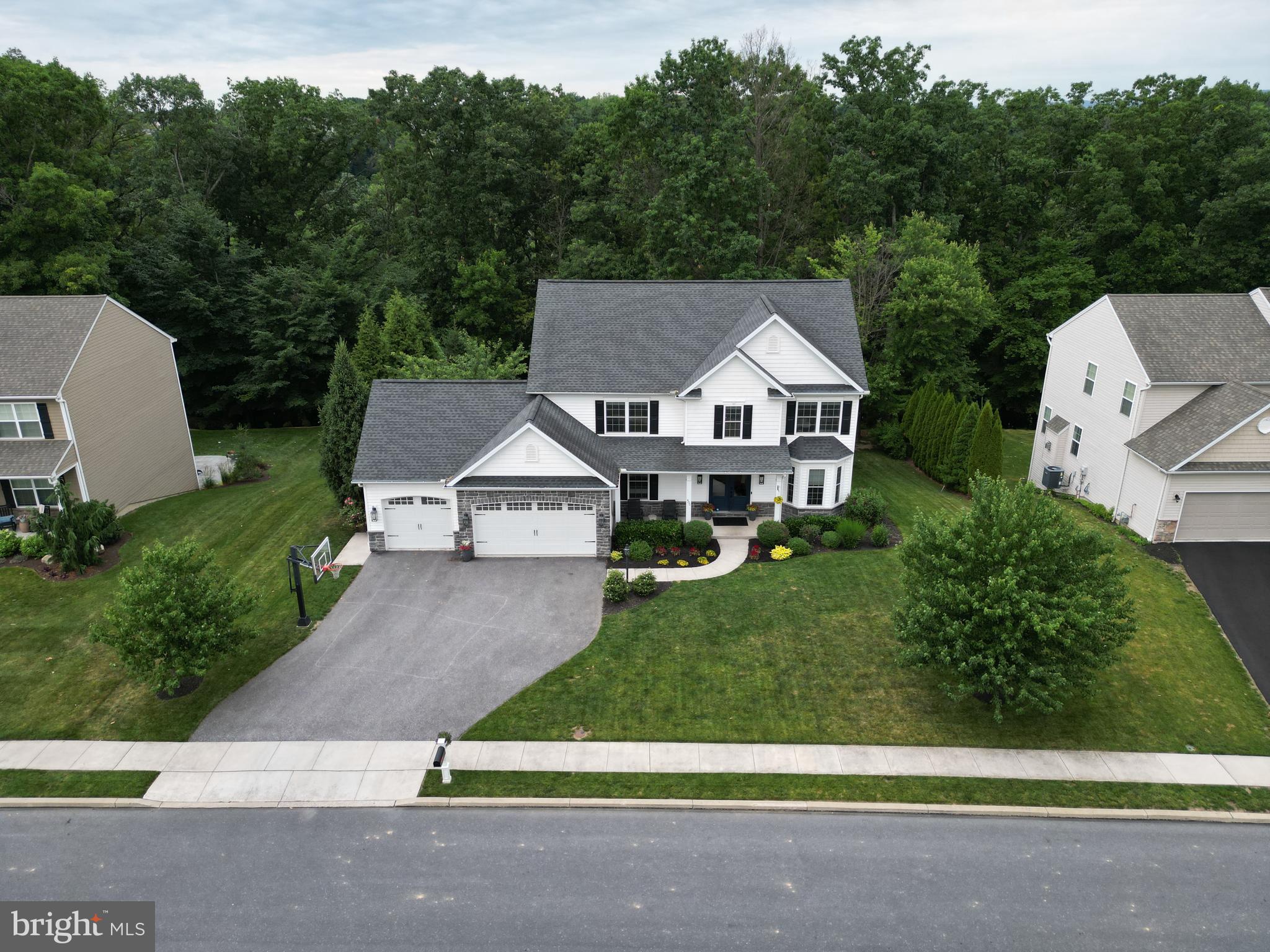 405 SORBIE LANE