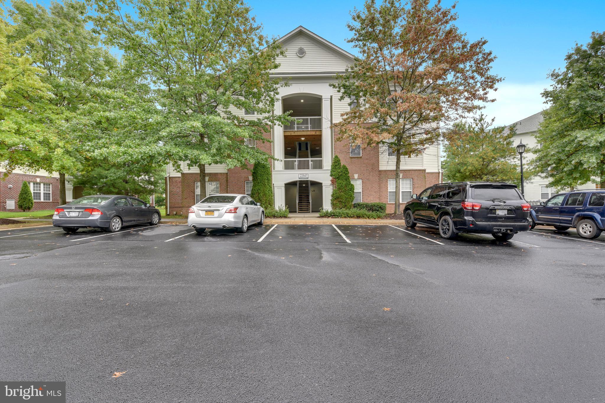 SUMMERFIELD - Residential