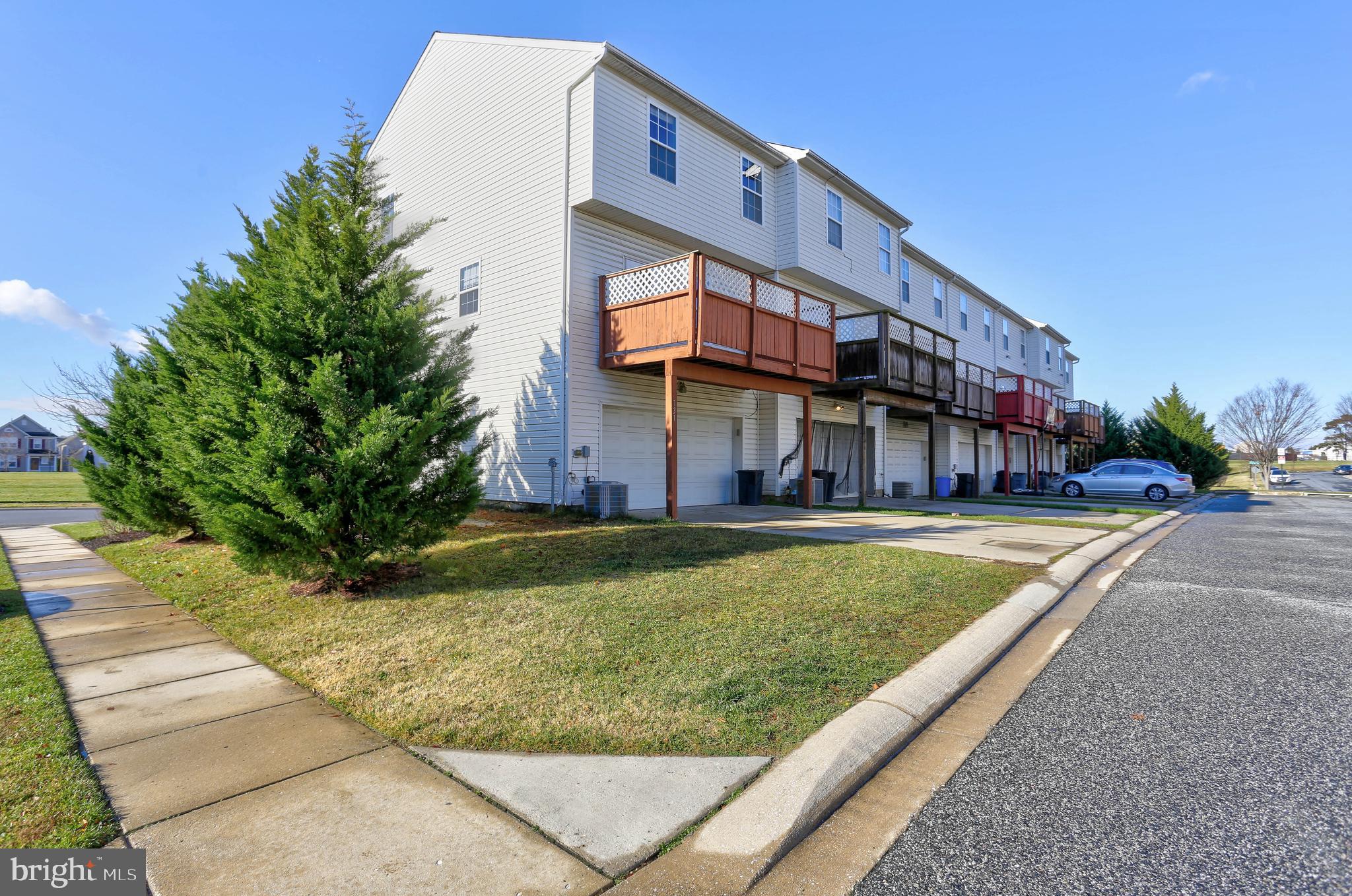 MIRAMAR LANDING - Residential