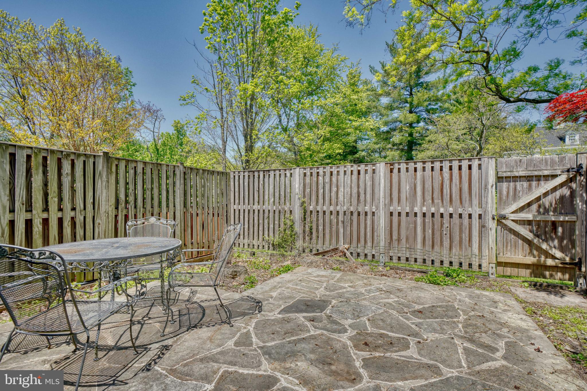 COLD SPRING NEWTOWN - Residential