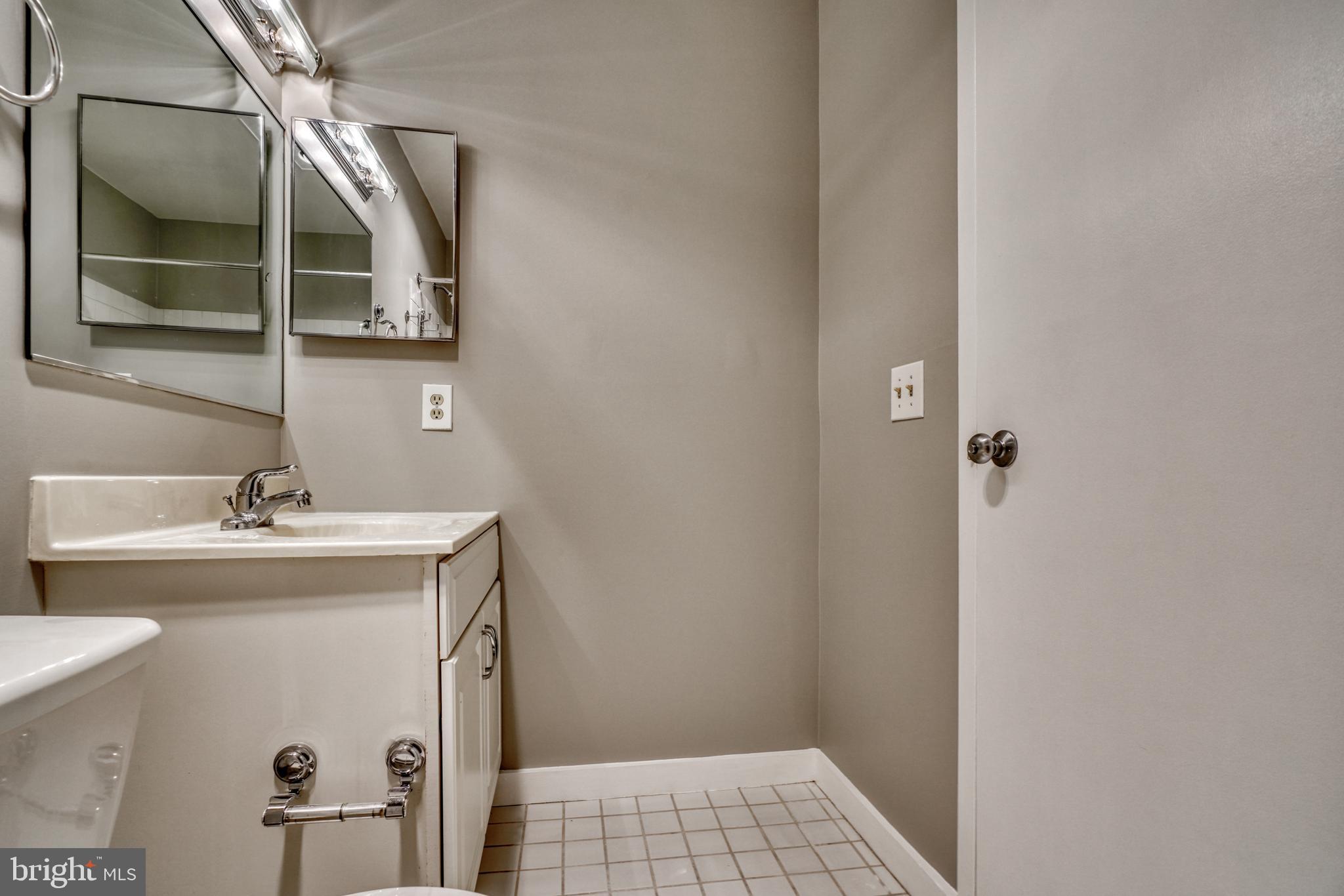 COLD SPRING NEWTOWN - Residential