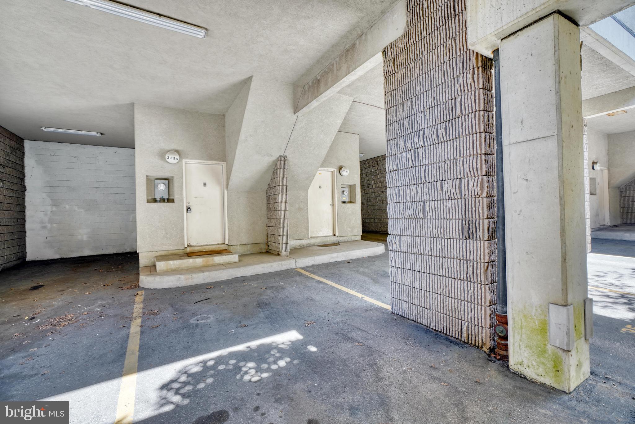 COLD SPRING NEWTOWN - Residential