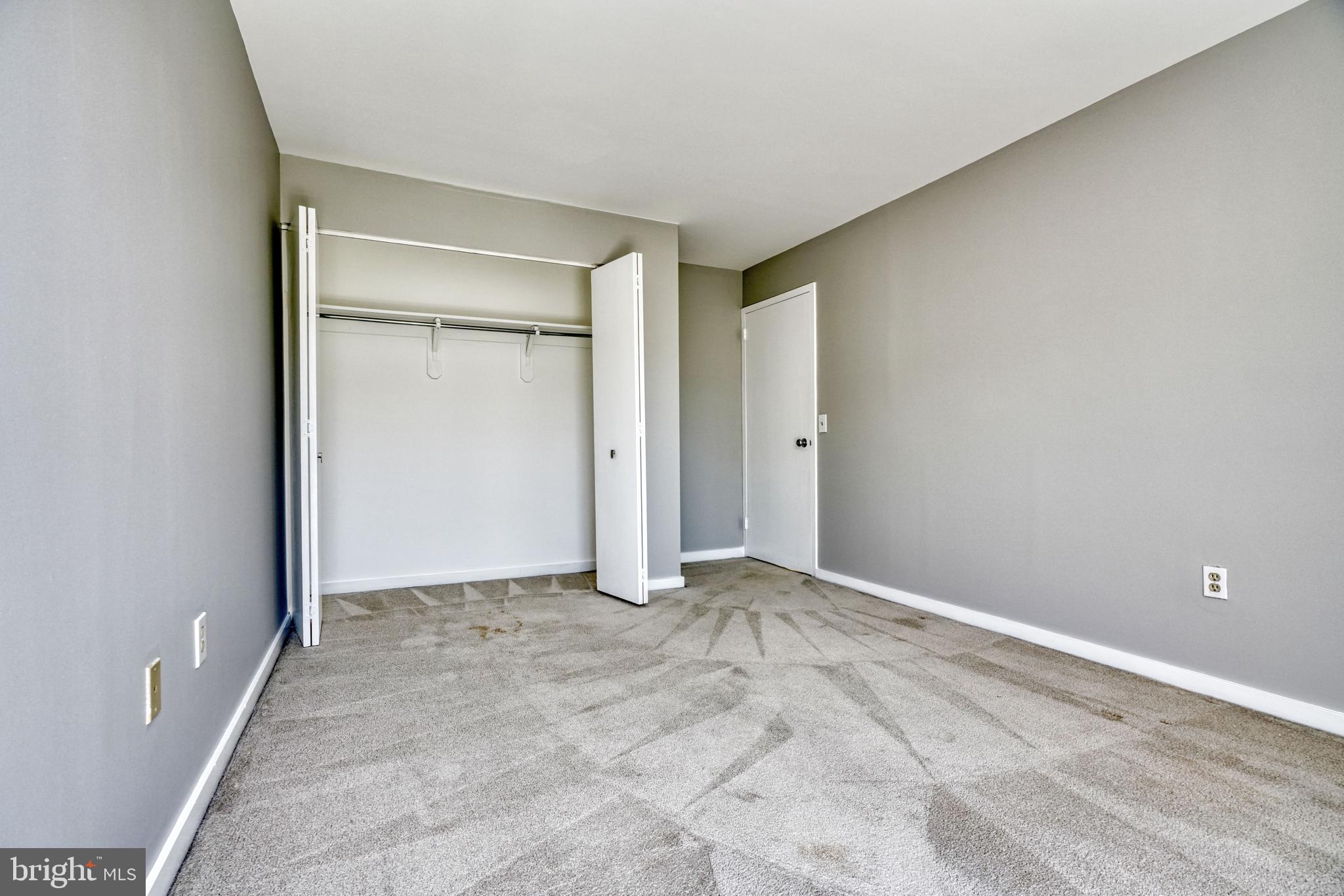 COLD SPRING NEWTOWN - Residential