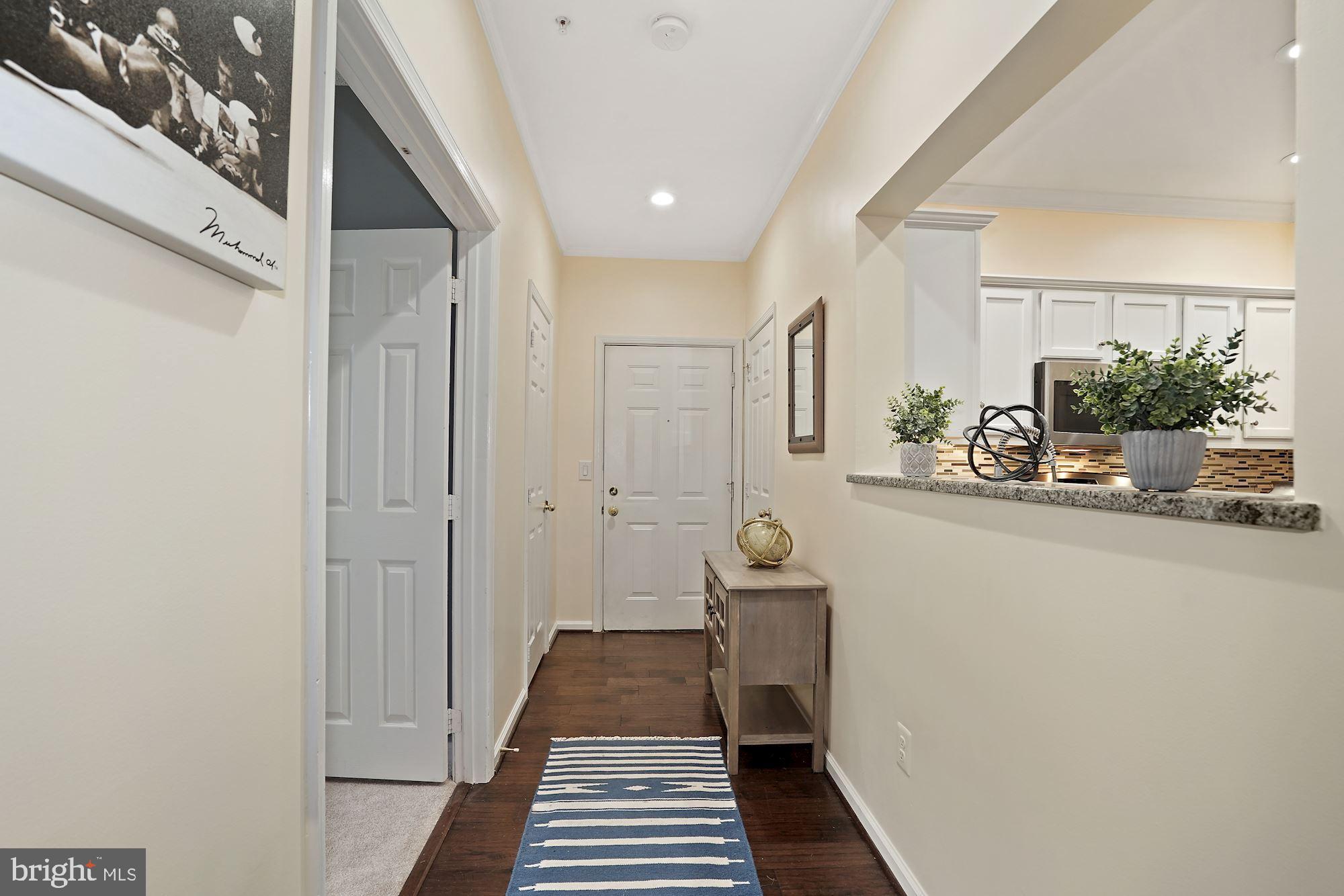 RESTON TOWN CENTER - Residential