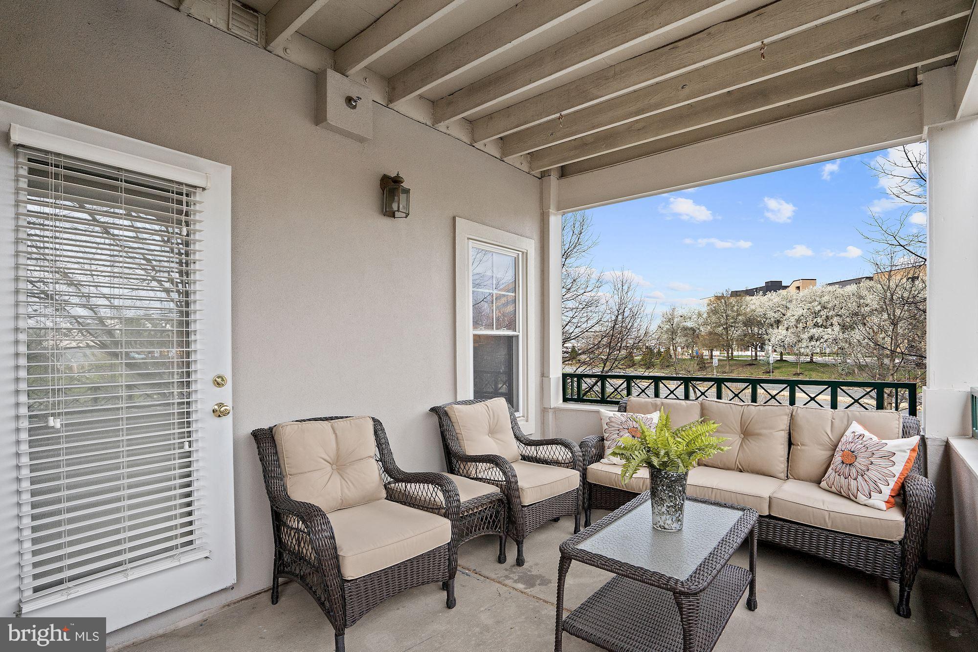 RESTON TOWN CENTER - Residential